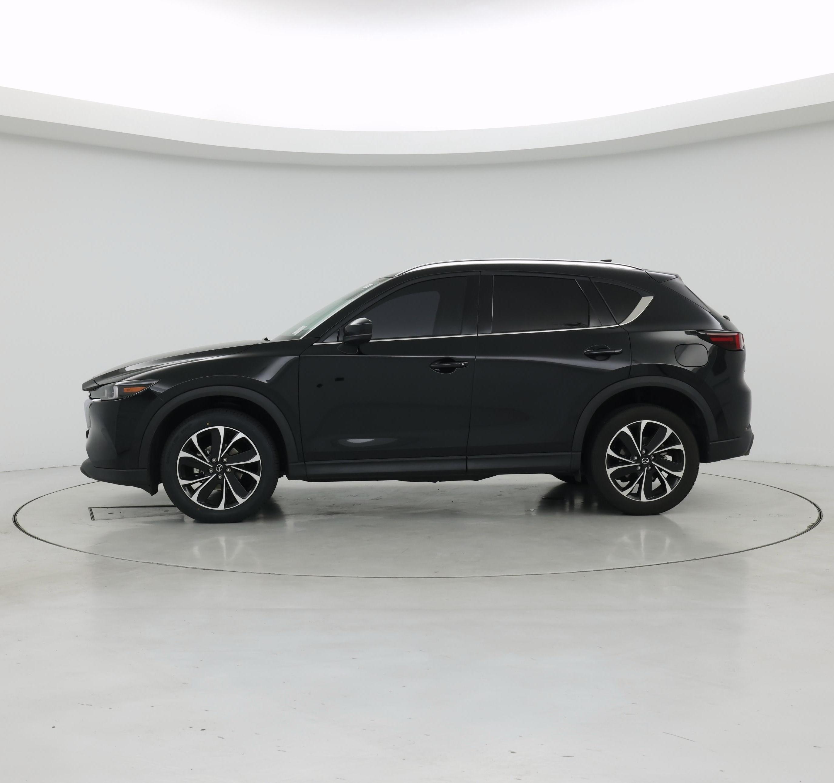 Thumbnail: 2022 Mazda CX-5 - 3