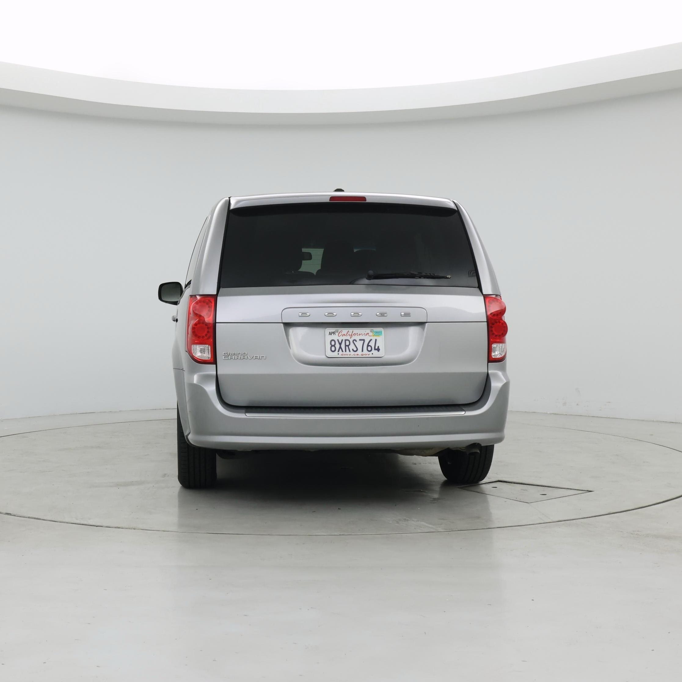 Thumbnail: 2017 Dodge Grand Caravan - 6