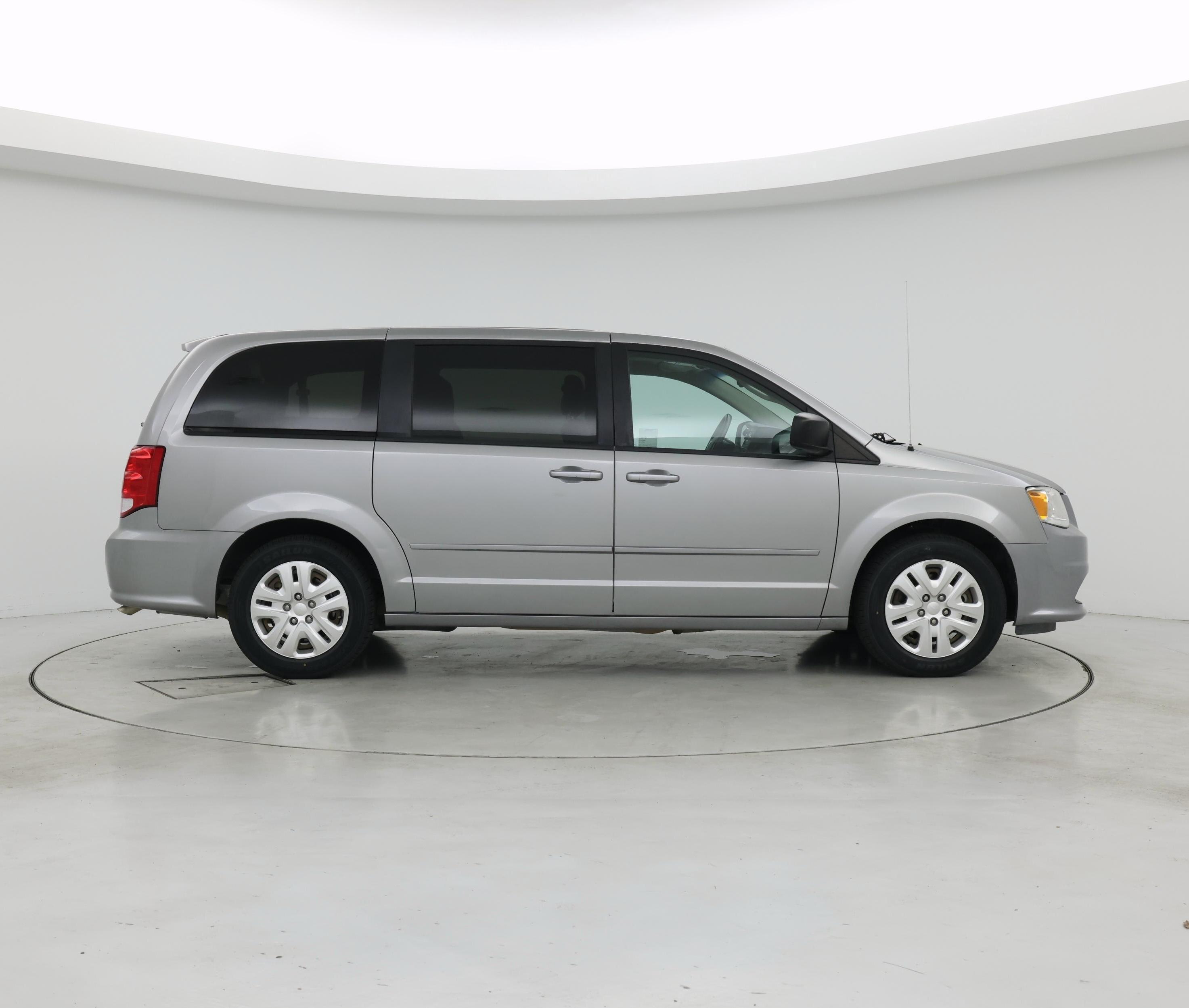 Thumbnail: 2017 Dodge Grand Caravan - 7