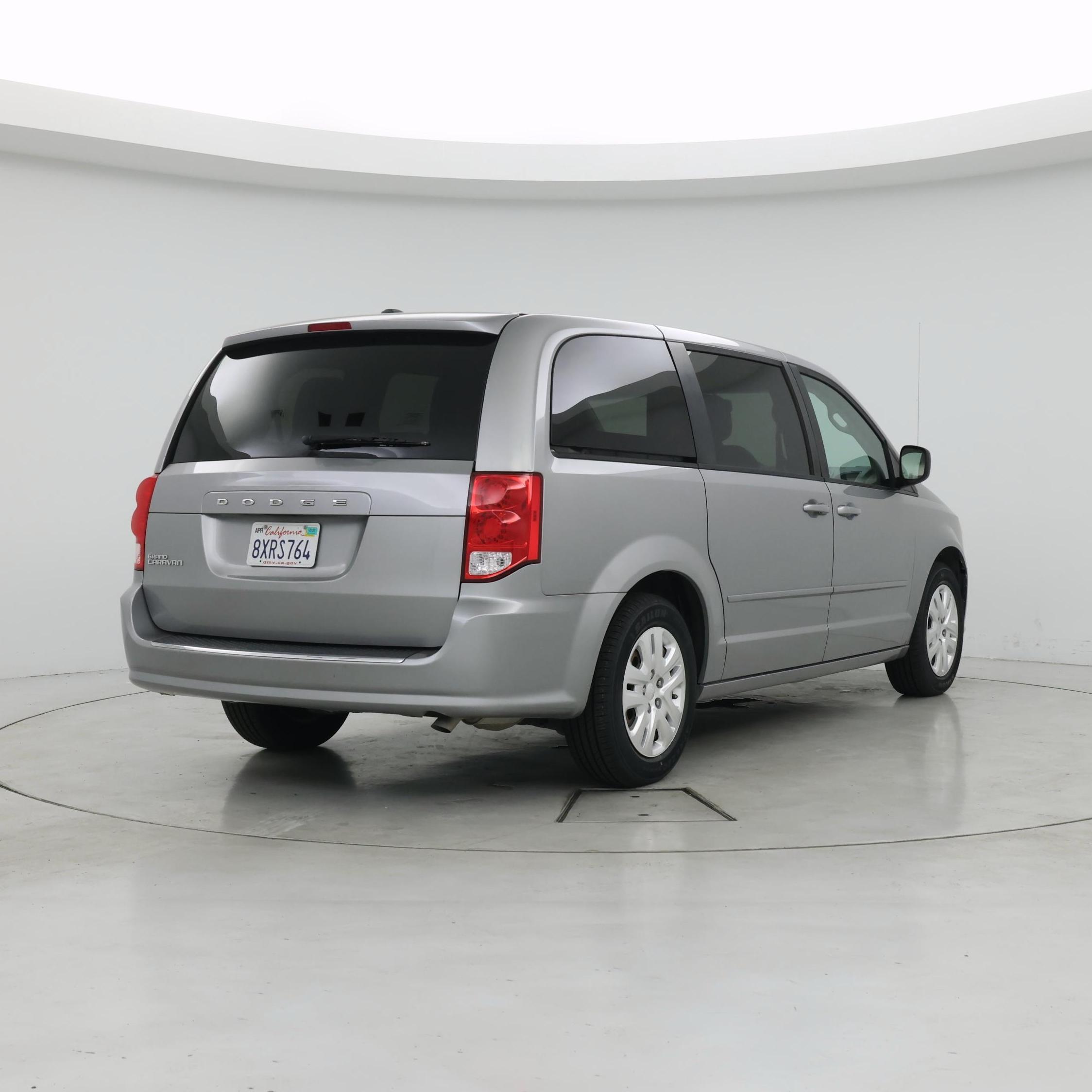Thumbnail: 2017 Dodge Grand Caravan - 8