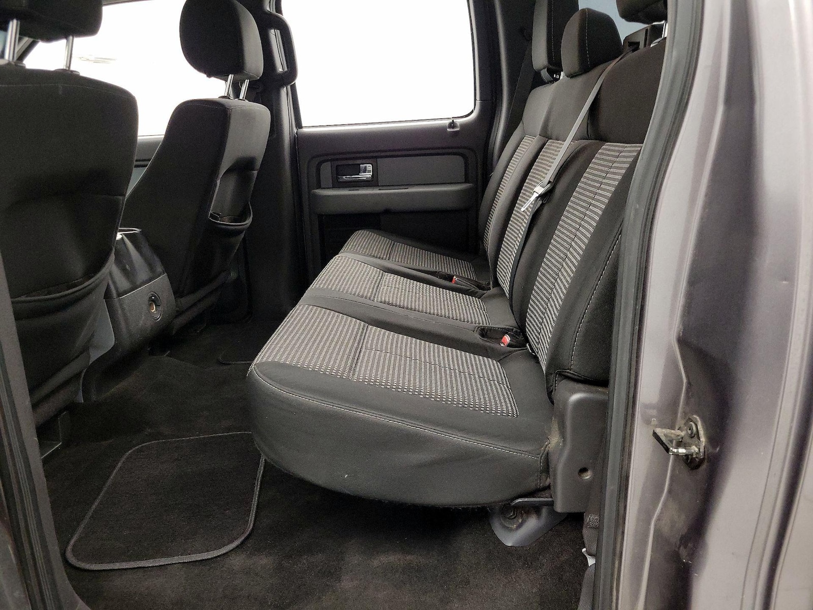 2014 Ford F-150 STX - Photo 19
