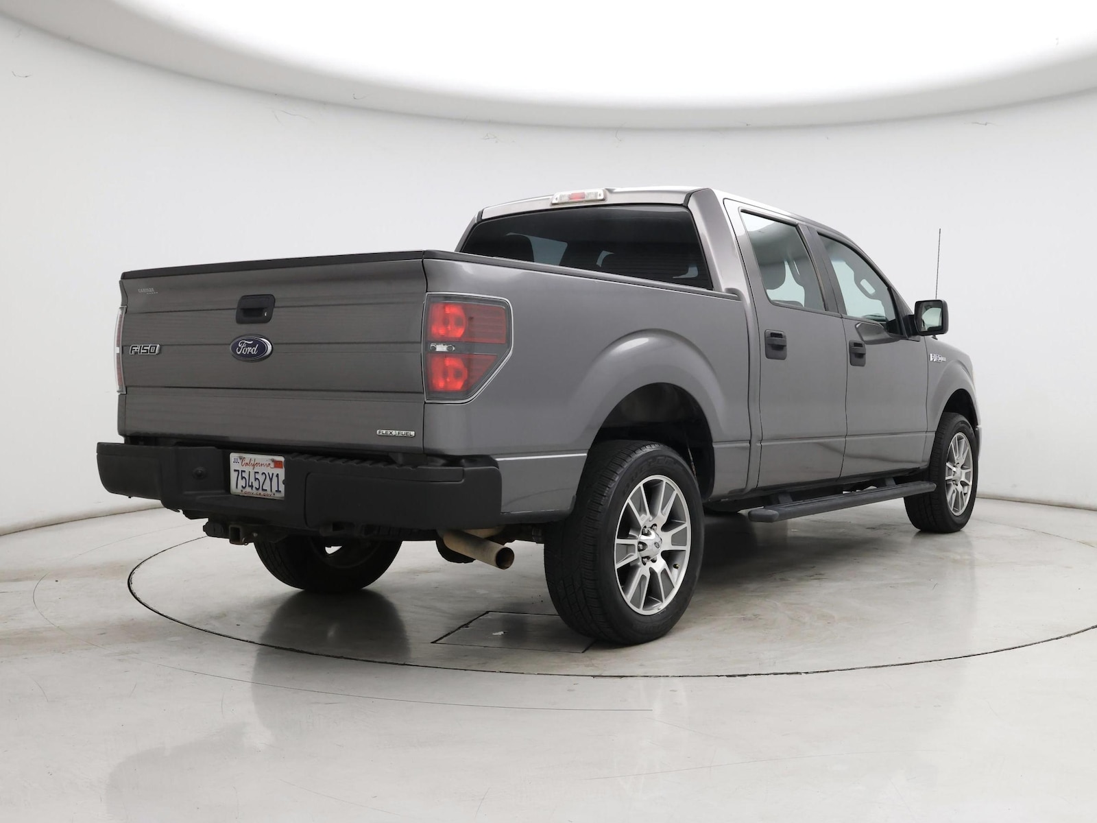 2014 Ford F-150 STX - Photo 9