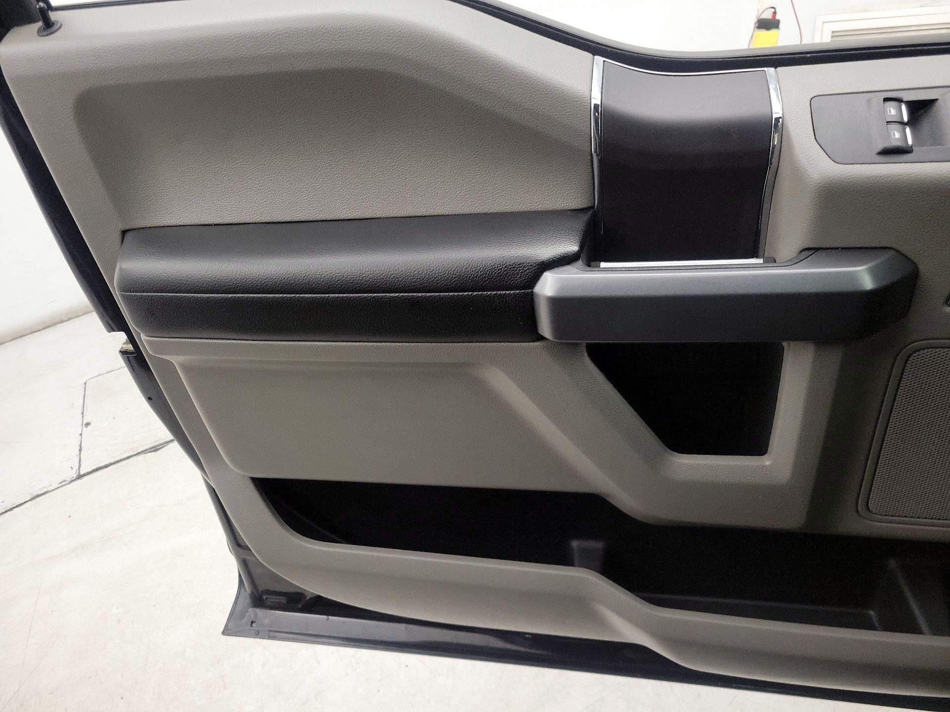 Thumbnail: 2019 Ford F-150 - 12