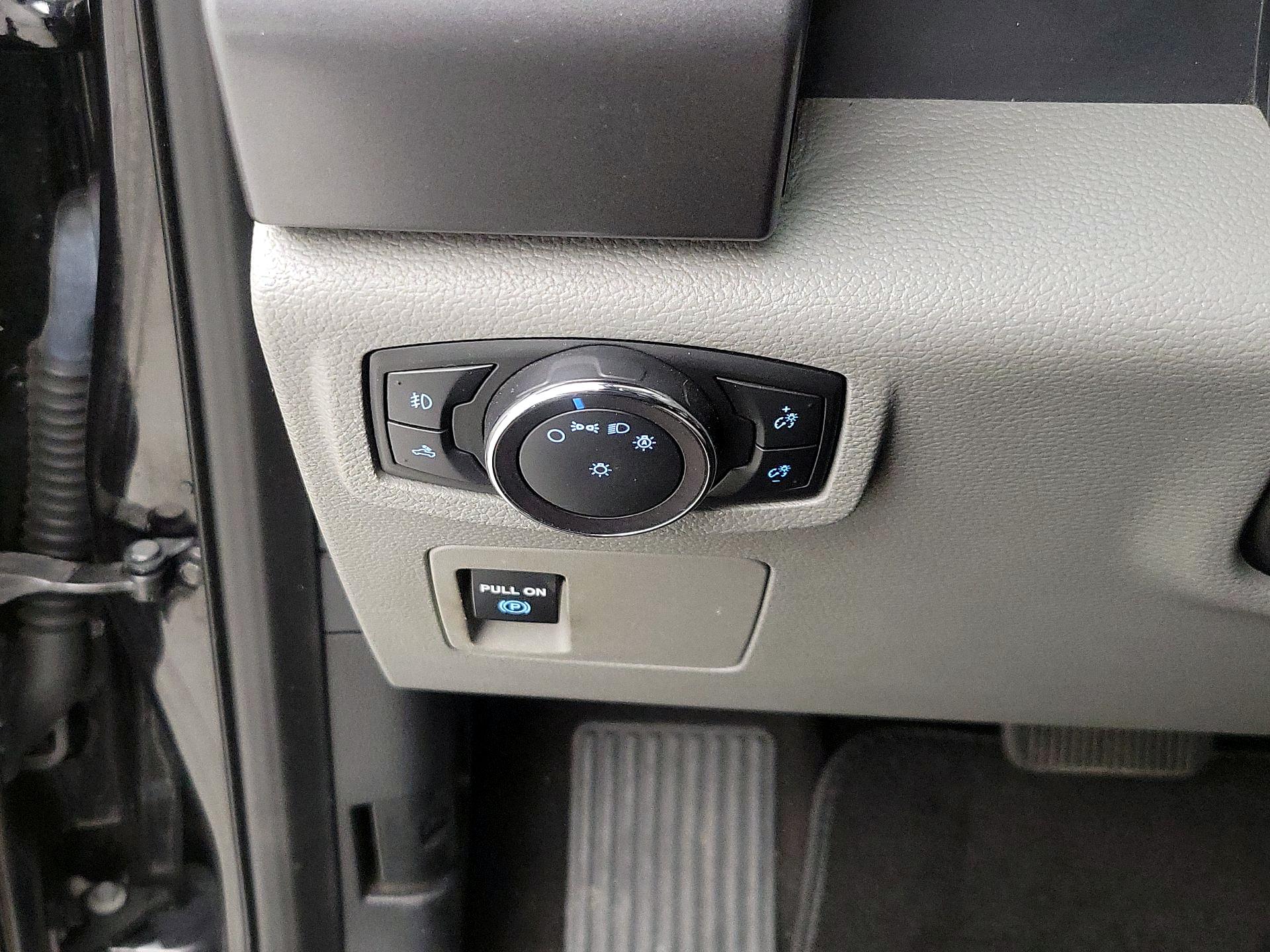 Thumbnail: 2019 Ford F-150 - 13