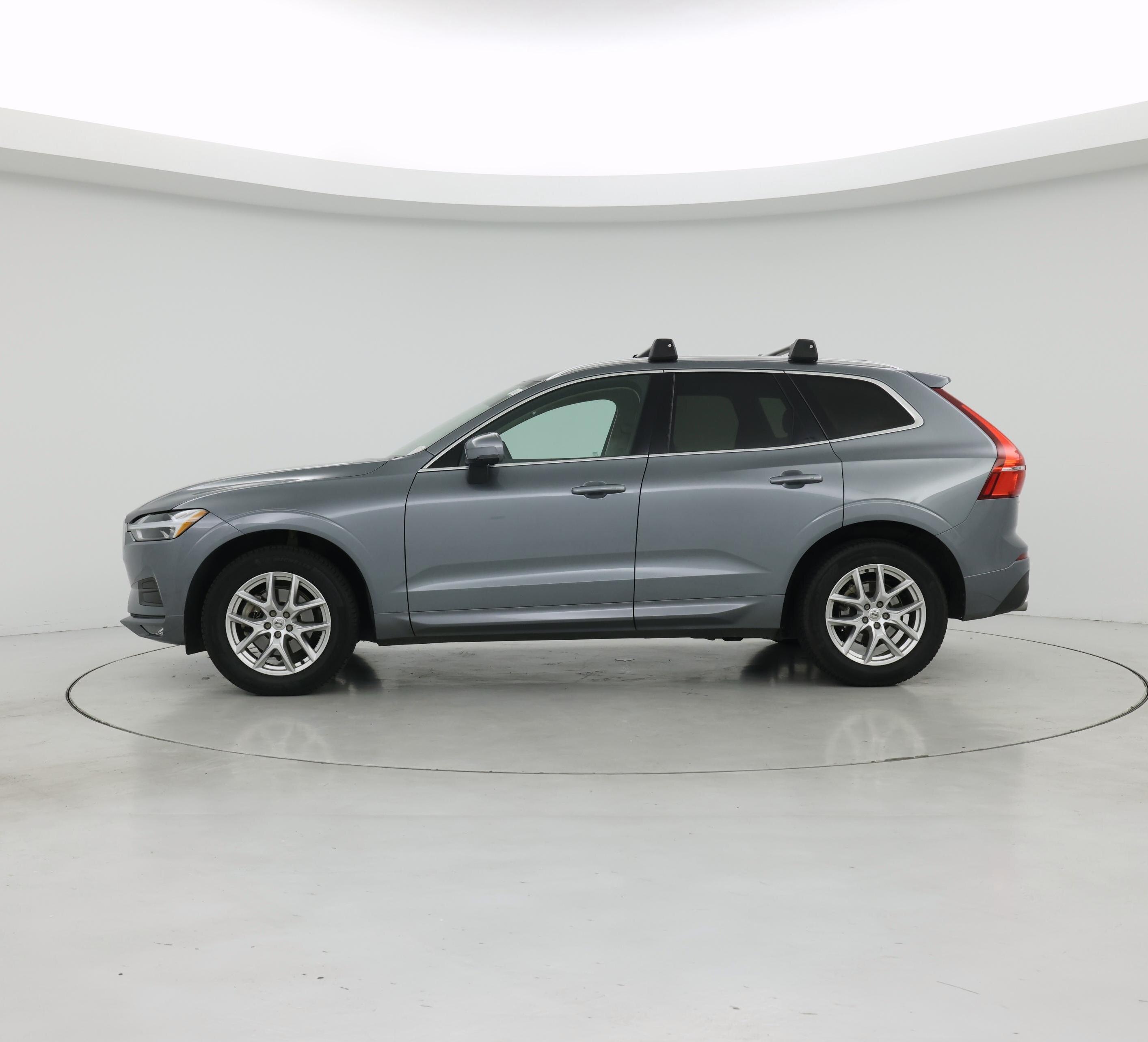 Thumbnail: 2021 Volvo XC60 - 3
