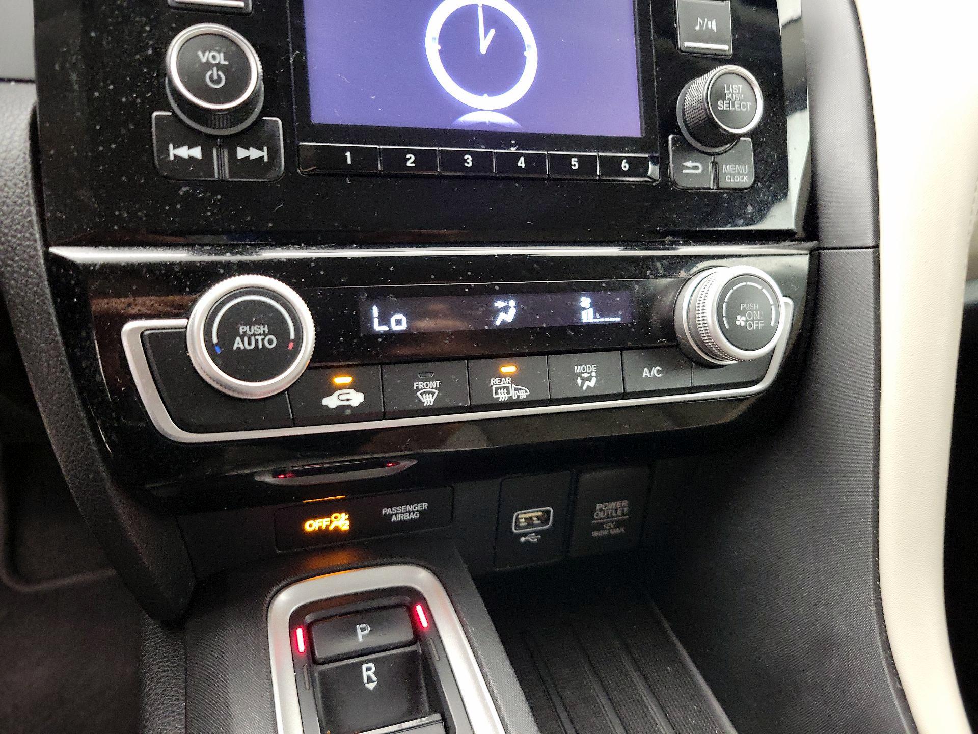 Thumbnail: 2019 Honda Insight - 16