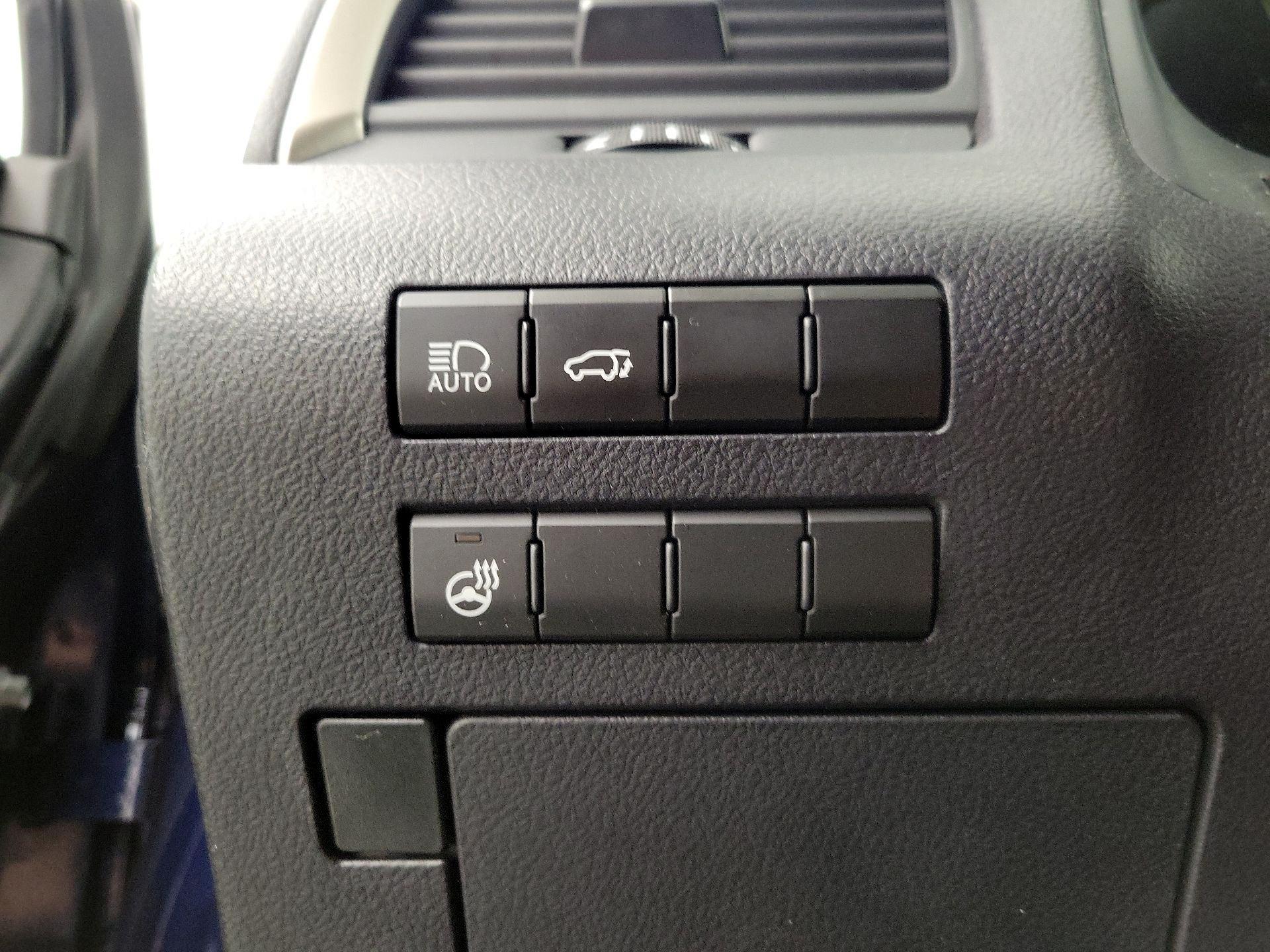 Thumbnail: 2022 Lexus RX - 13