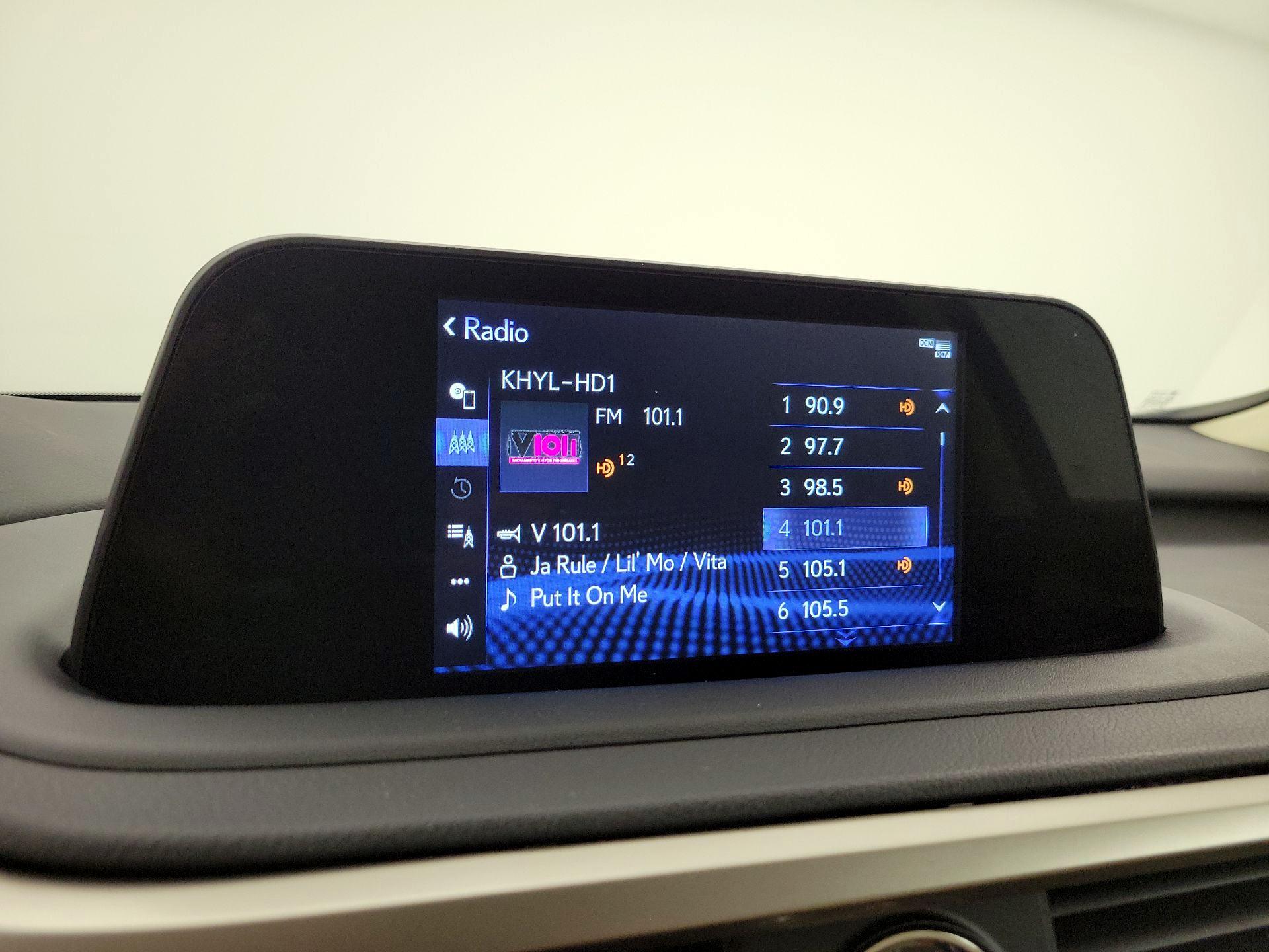 Thumbnail: 2022 Lexus RX - 15