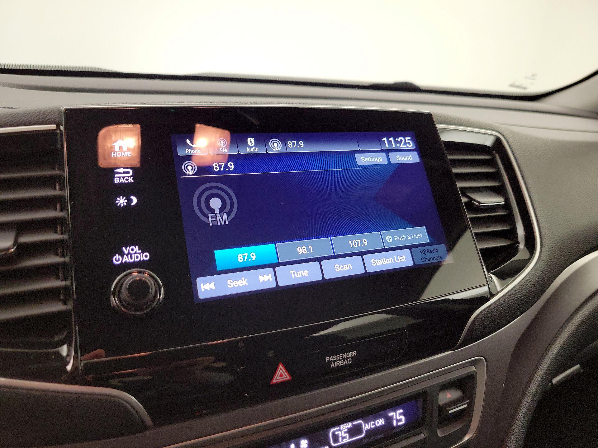 Thumbnail: 2021 Honda Pilot - 15