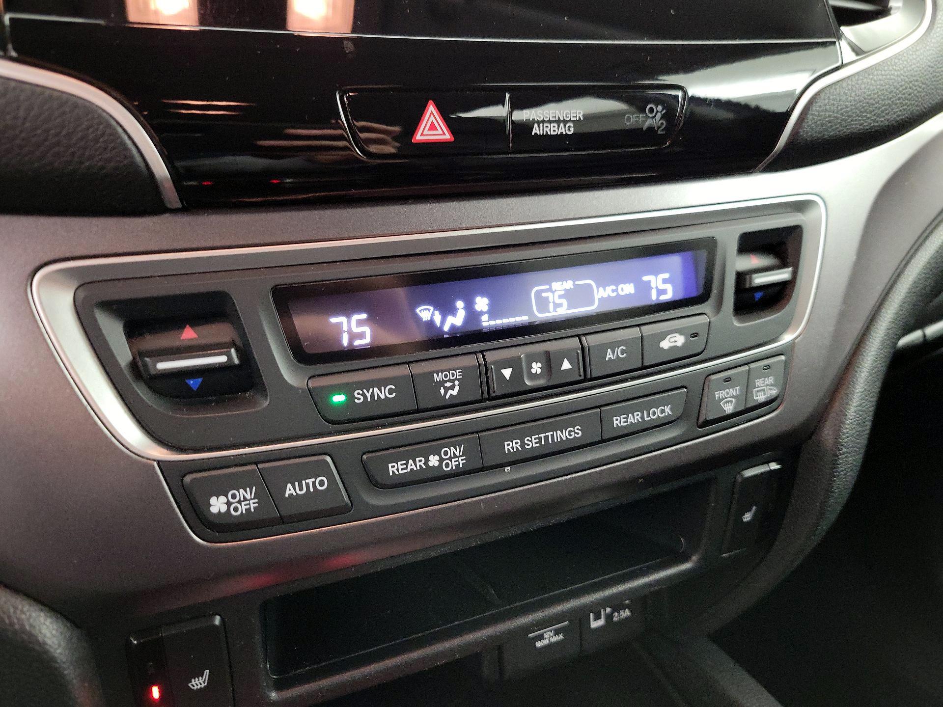 Thumbnail: 2021 Honda Pilot - 16