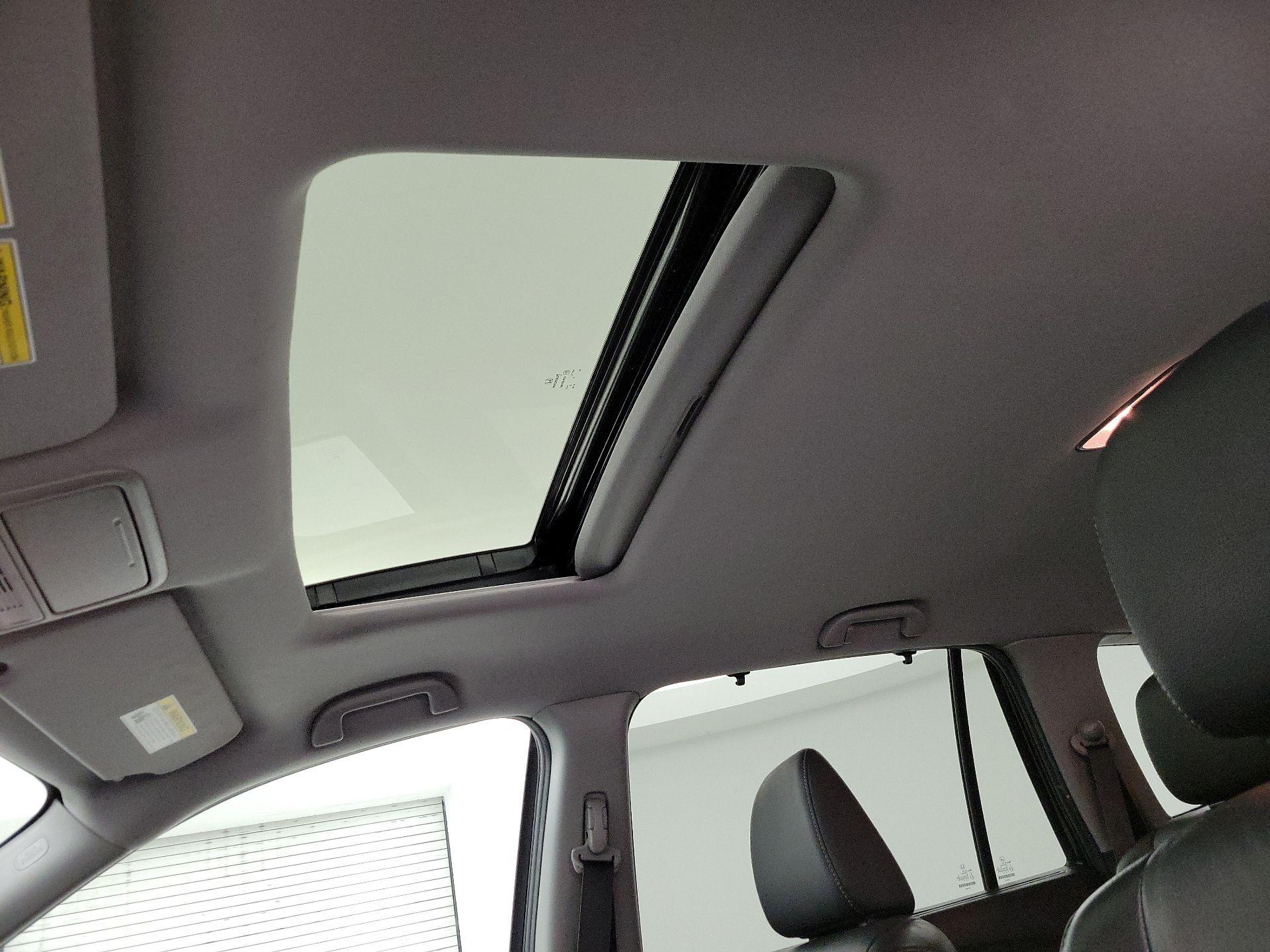 Thumbnail: 2021 Honda Pilot - 19