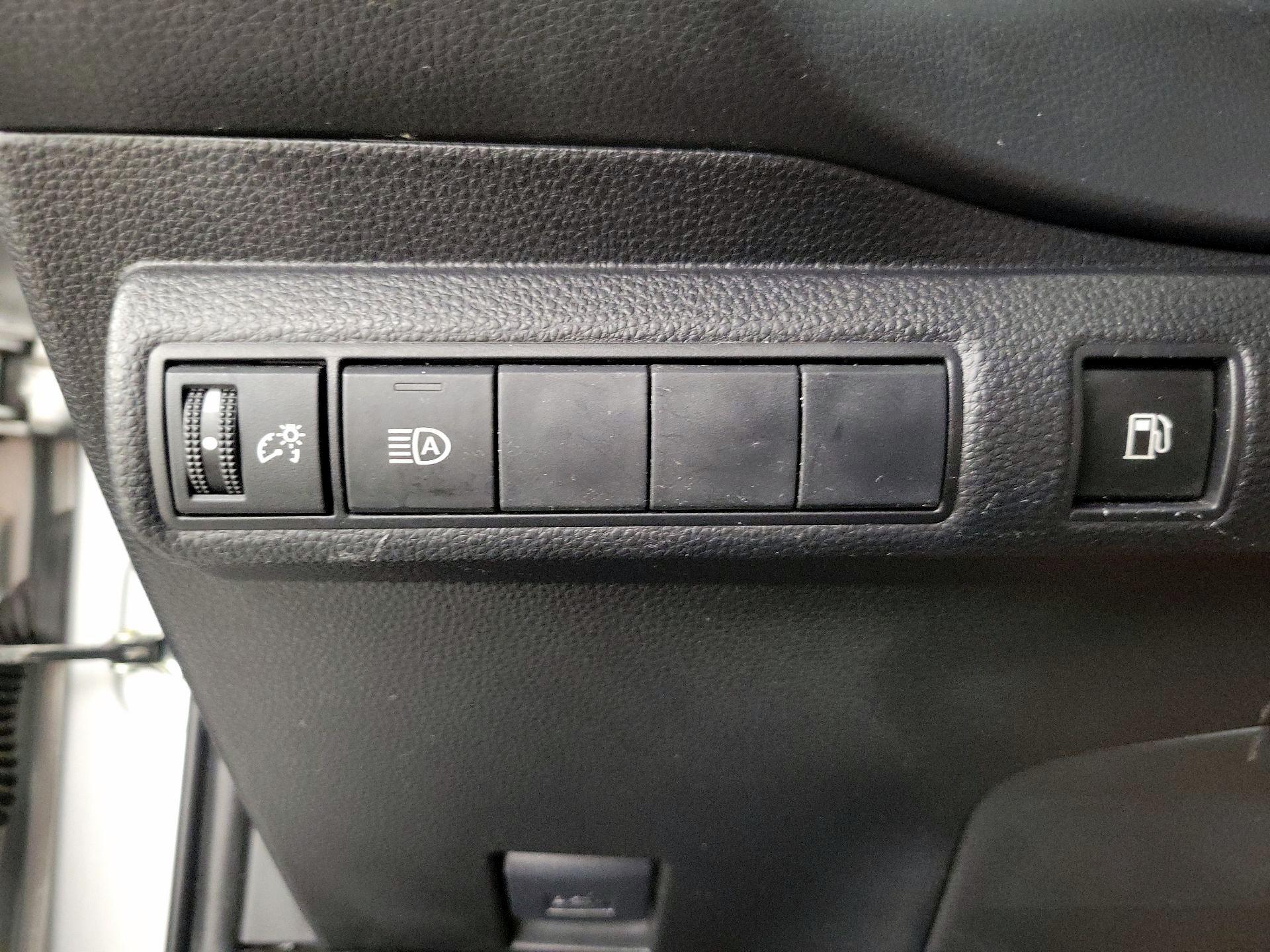 Thumbnail: 2024 Toyota Corolla - 13