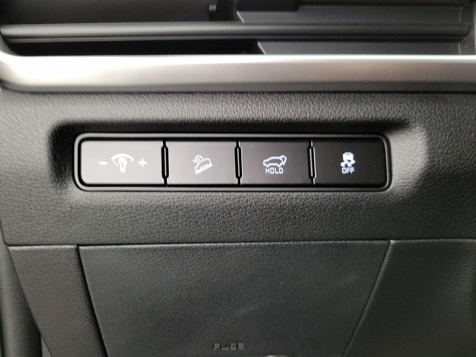 Thumbnail: 2023 Kia Telluride - 13