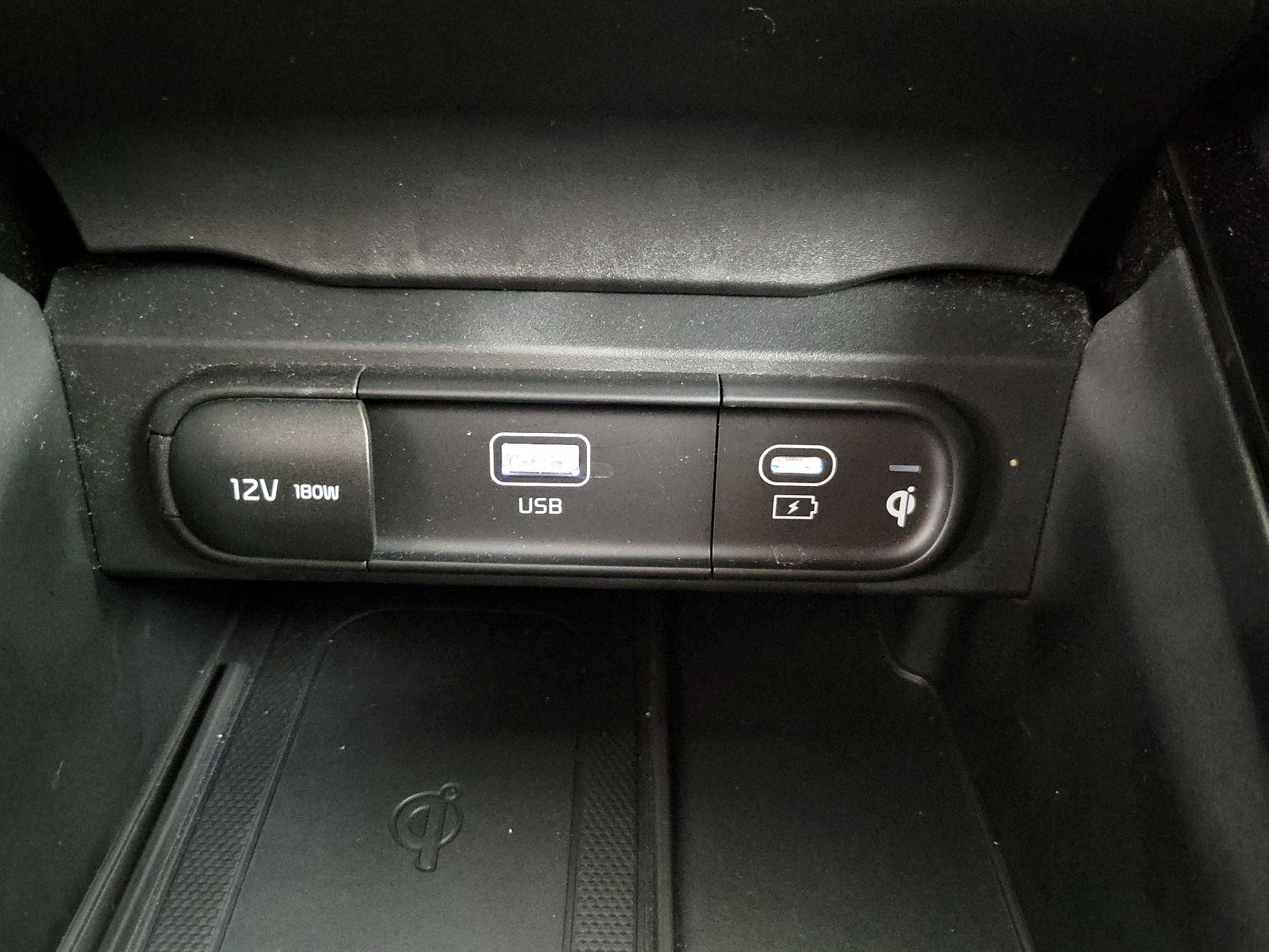 Thumbnail: 2023 Kia Telluride - 19