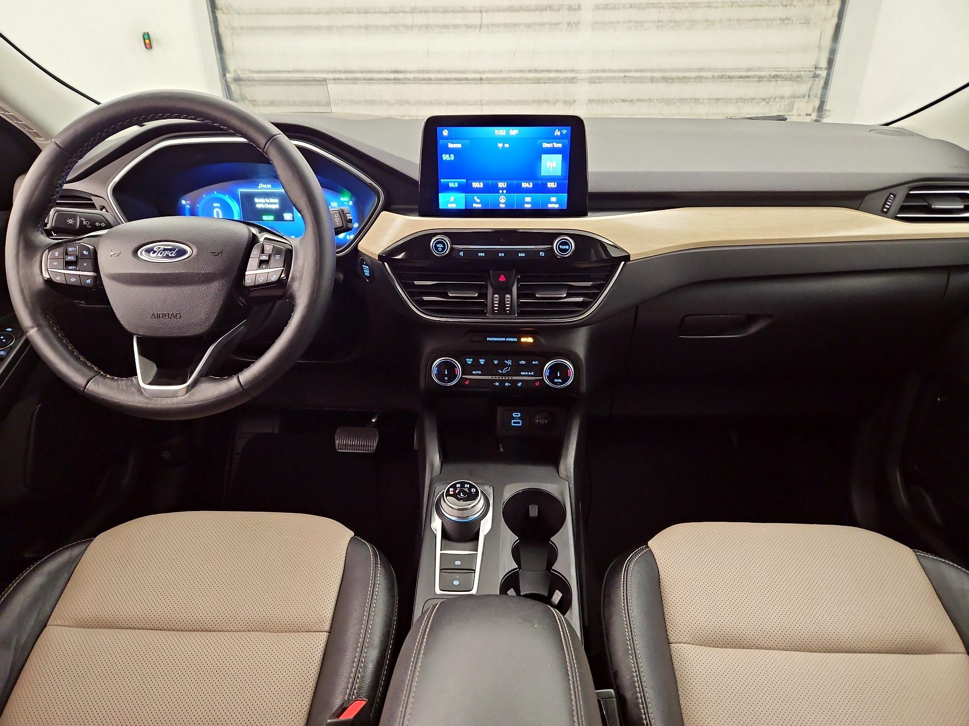 Thumbnail: 2022 Ford Escape - 9
