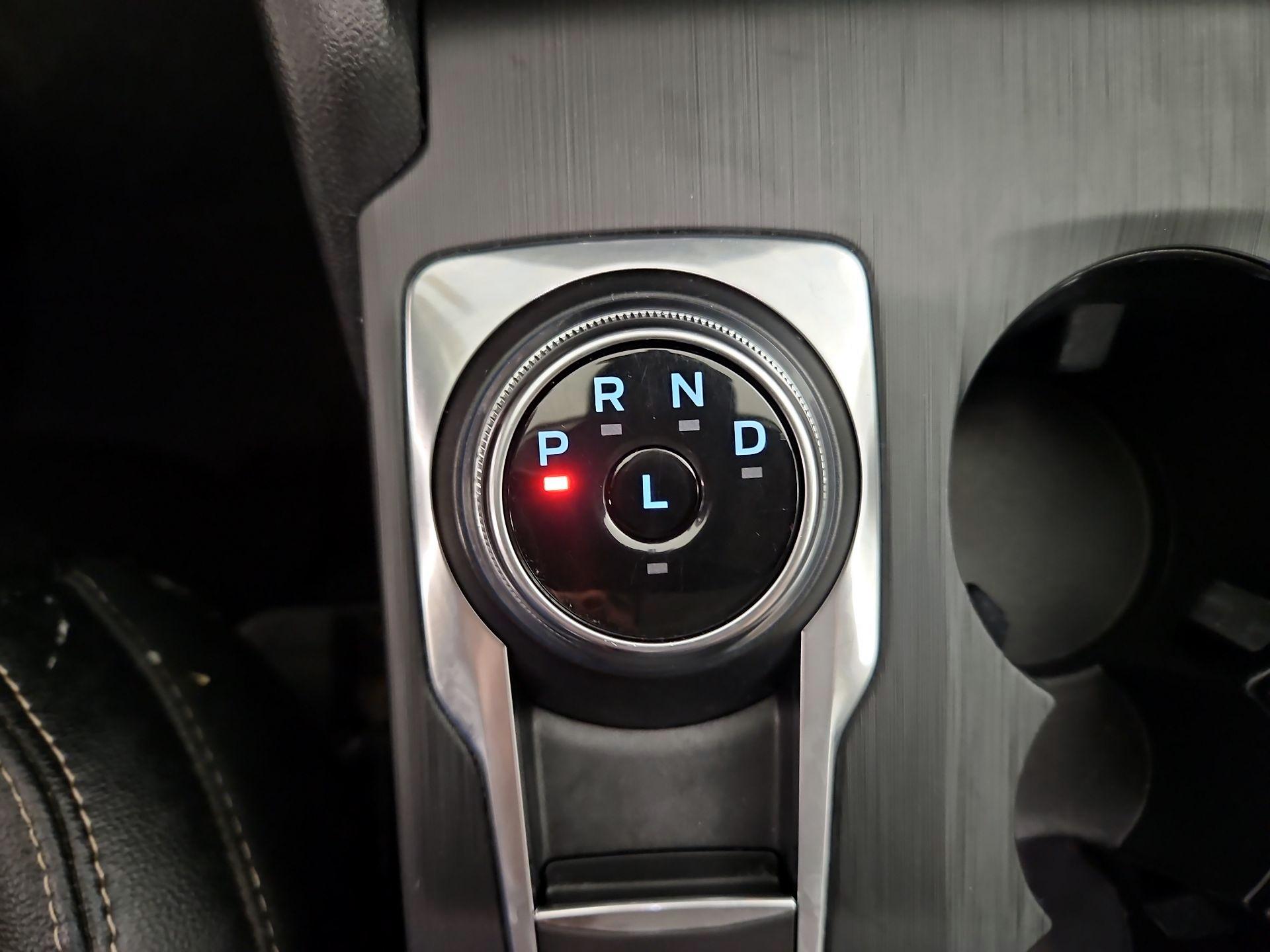 Thumbnail: 2022 Ford Escape - 17