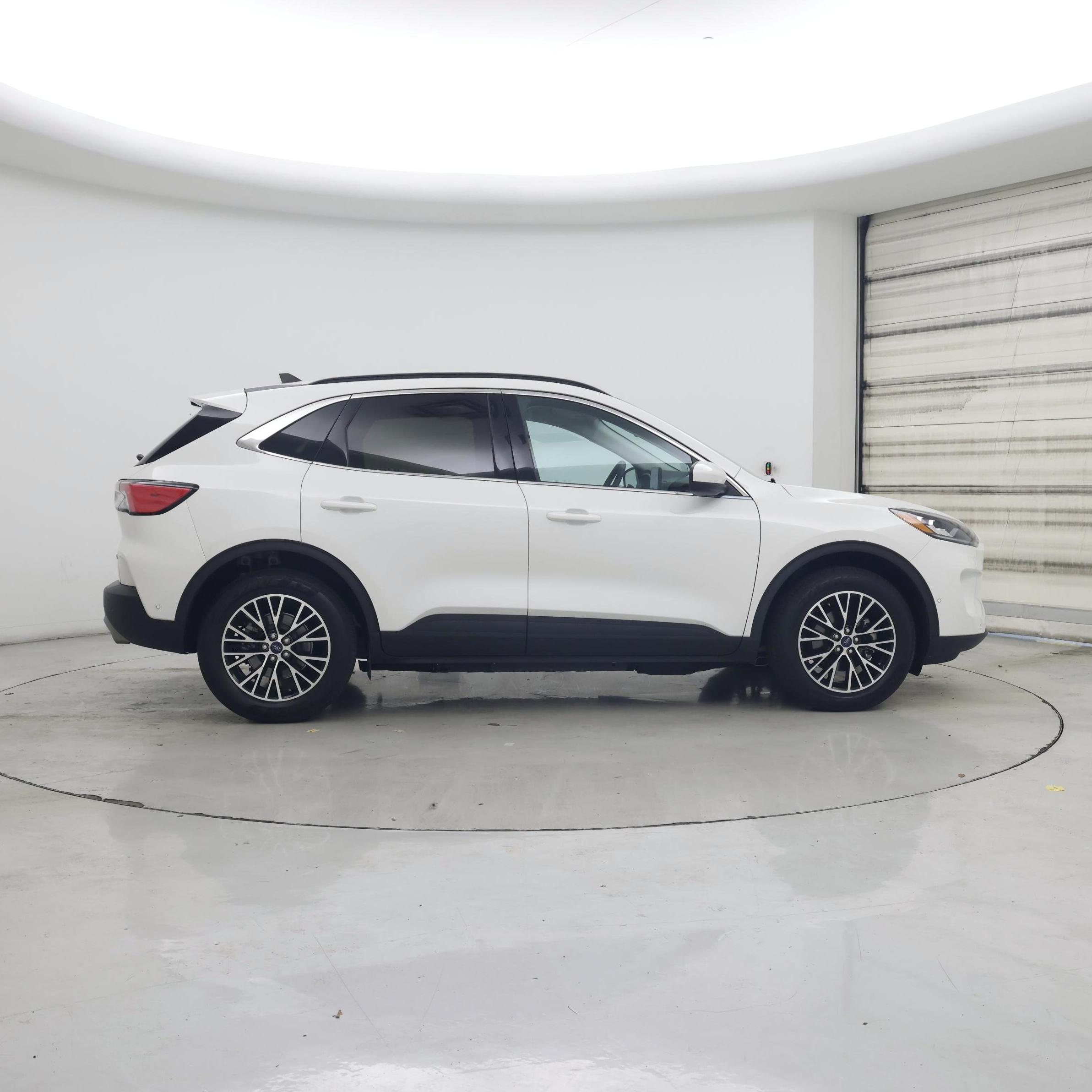 Thumbnail: 2022 Ford Escape - 7