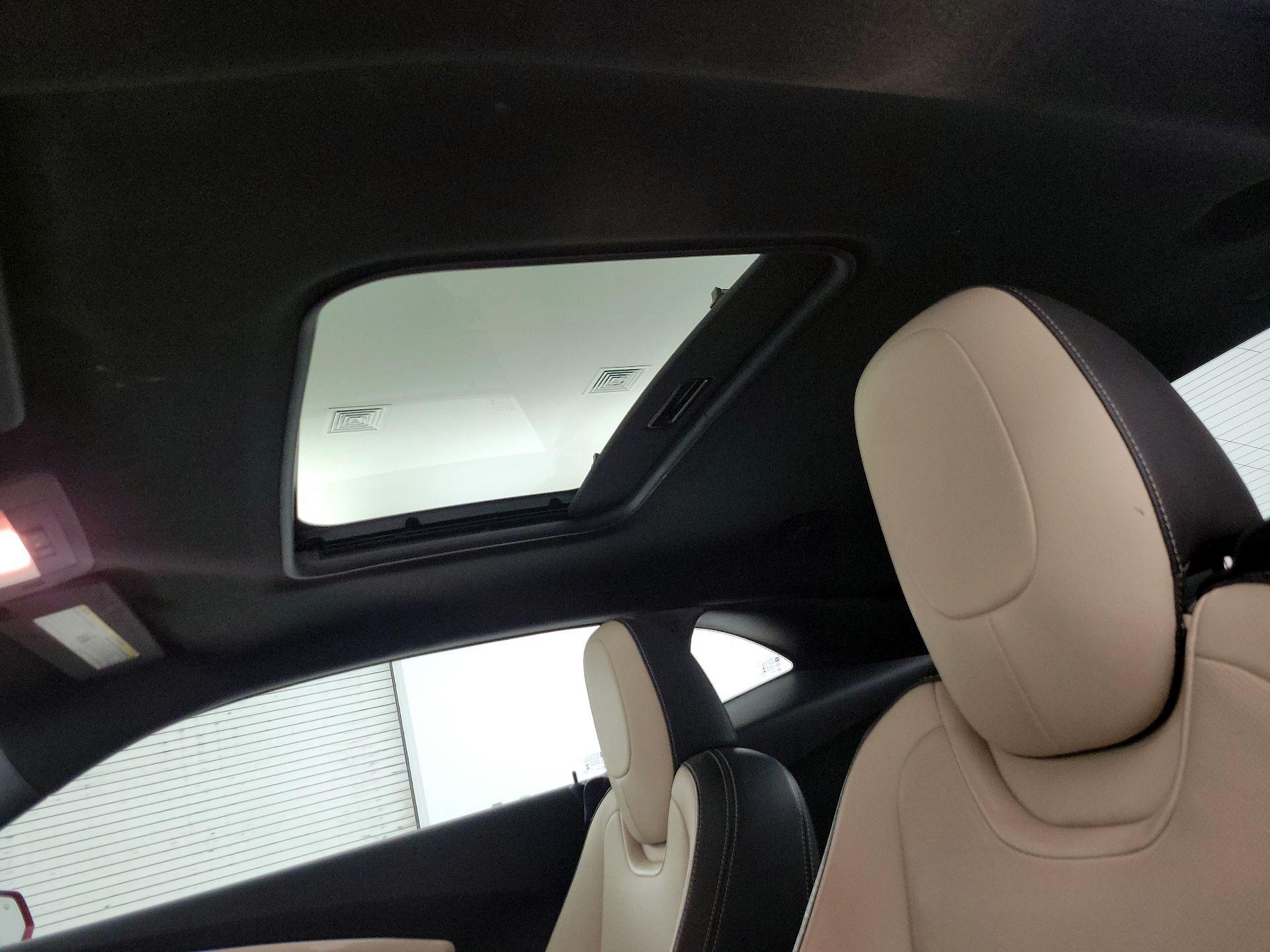 Thumbnail: 2014 Chevrolet Camaro - 20