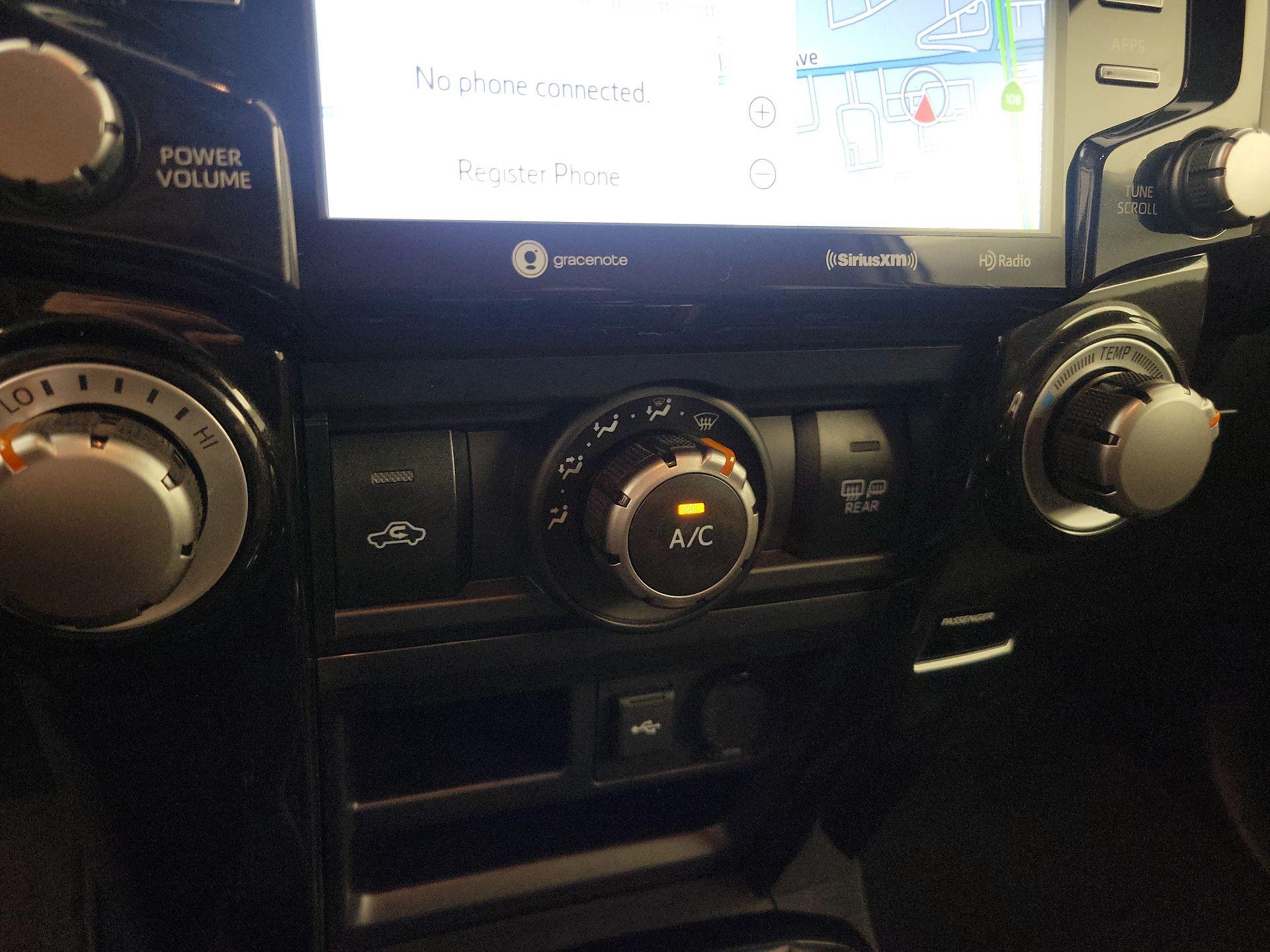 Thumbnail: 2024 Toyota 4Runner - 17