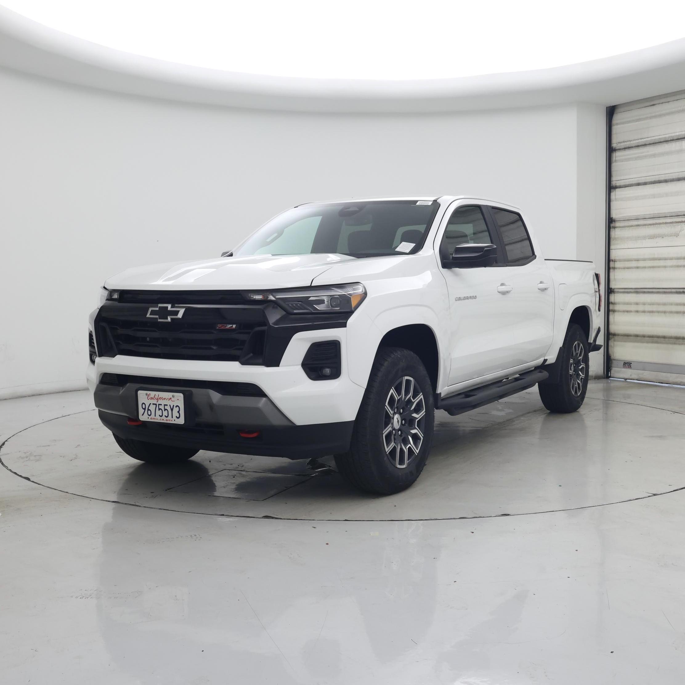 Thumbnail: 2024 Chevrolet Colorado - 4