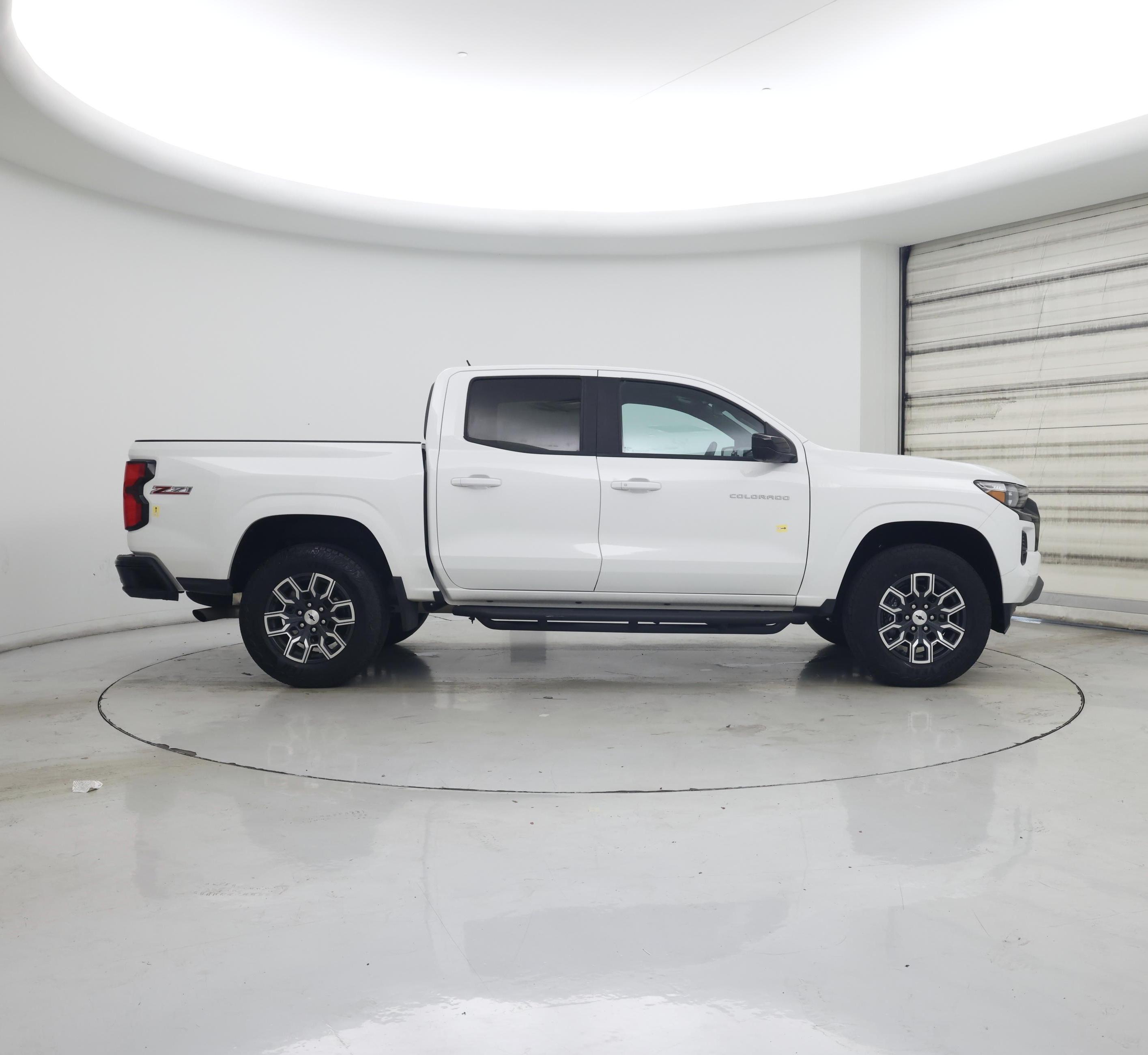 Thumbnail: 2024 Chevrolet Colorado - 7