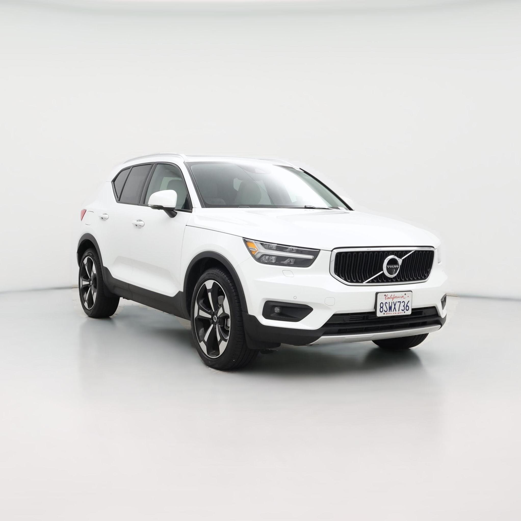 Thumbnail: 2021 Volvo XC40 - 1