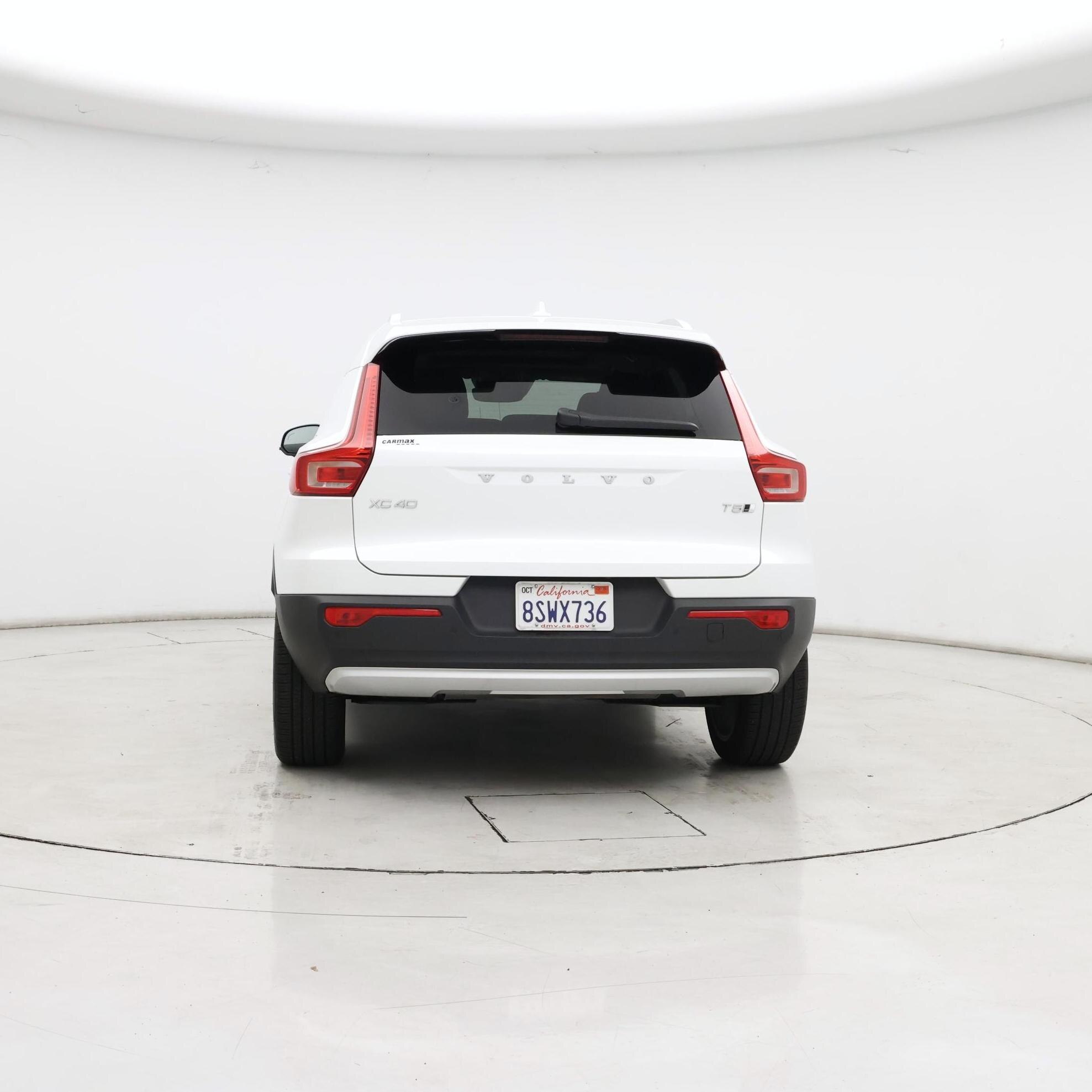 Thumbnail: 2021 Volvo XC40 - 6