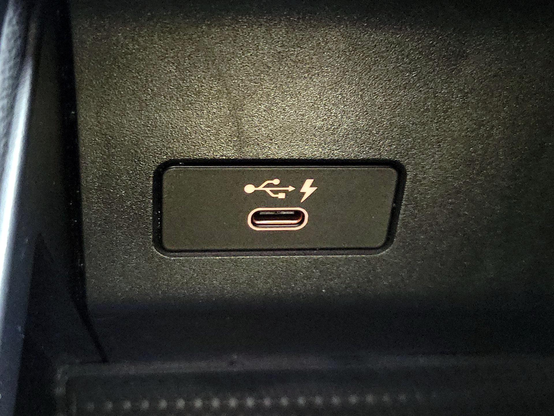 Thumbnail: 2020 BMW X5 - 19