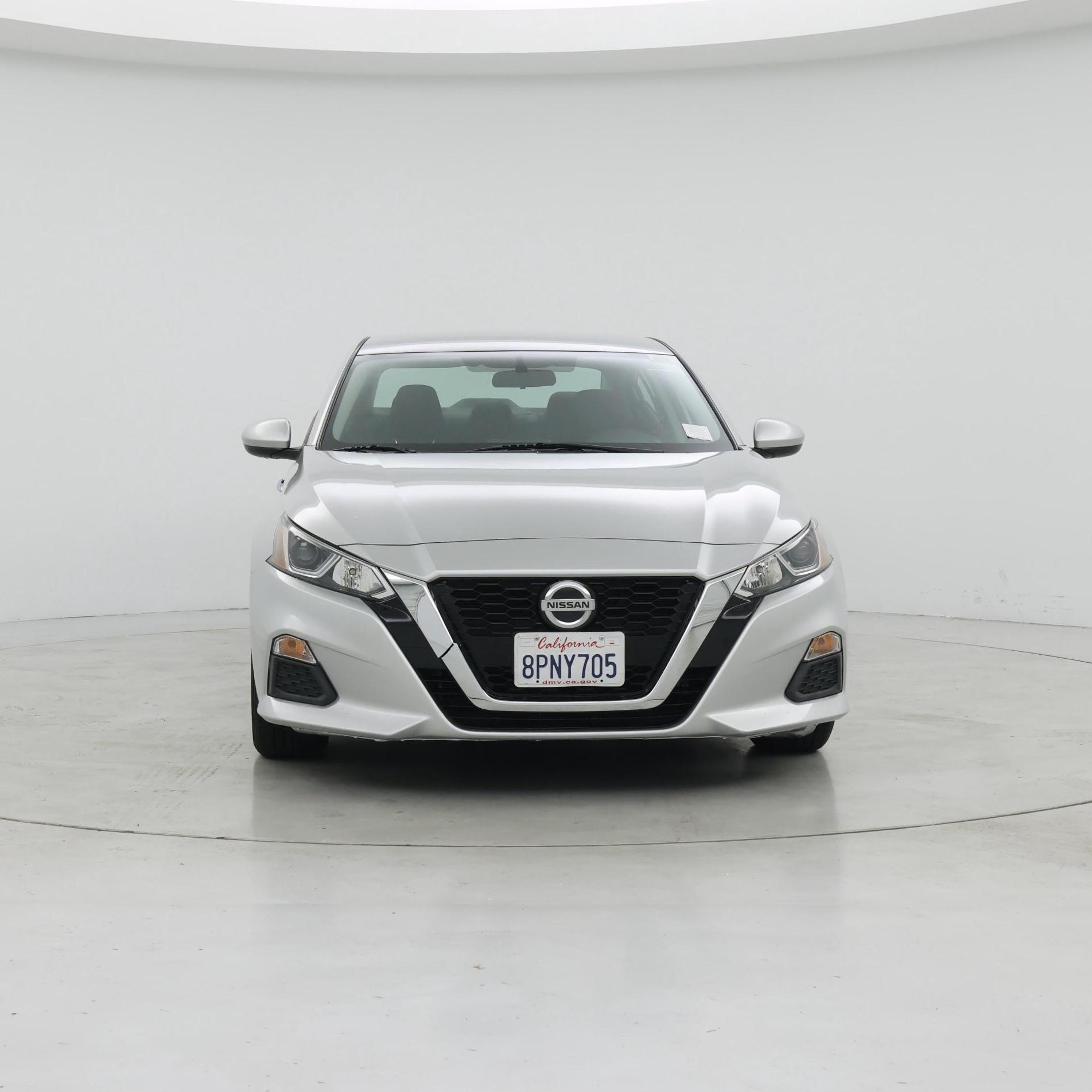 Thumbnail: 2020 Nissan Altima - 5