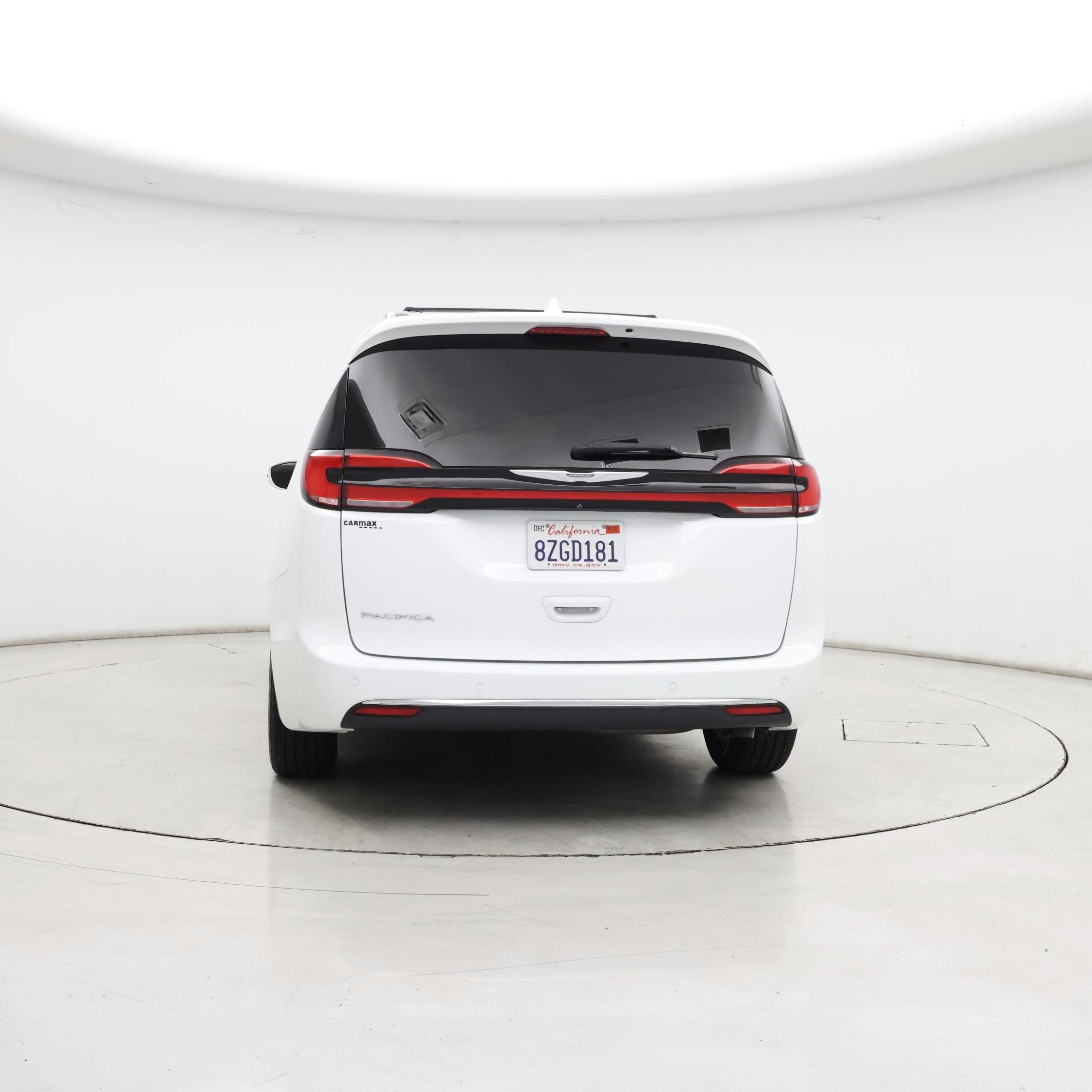 Thumbnail: 2021 Chrysler Pacifica - 6