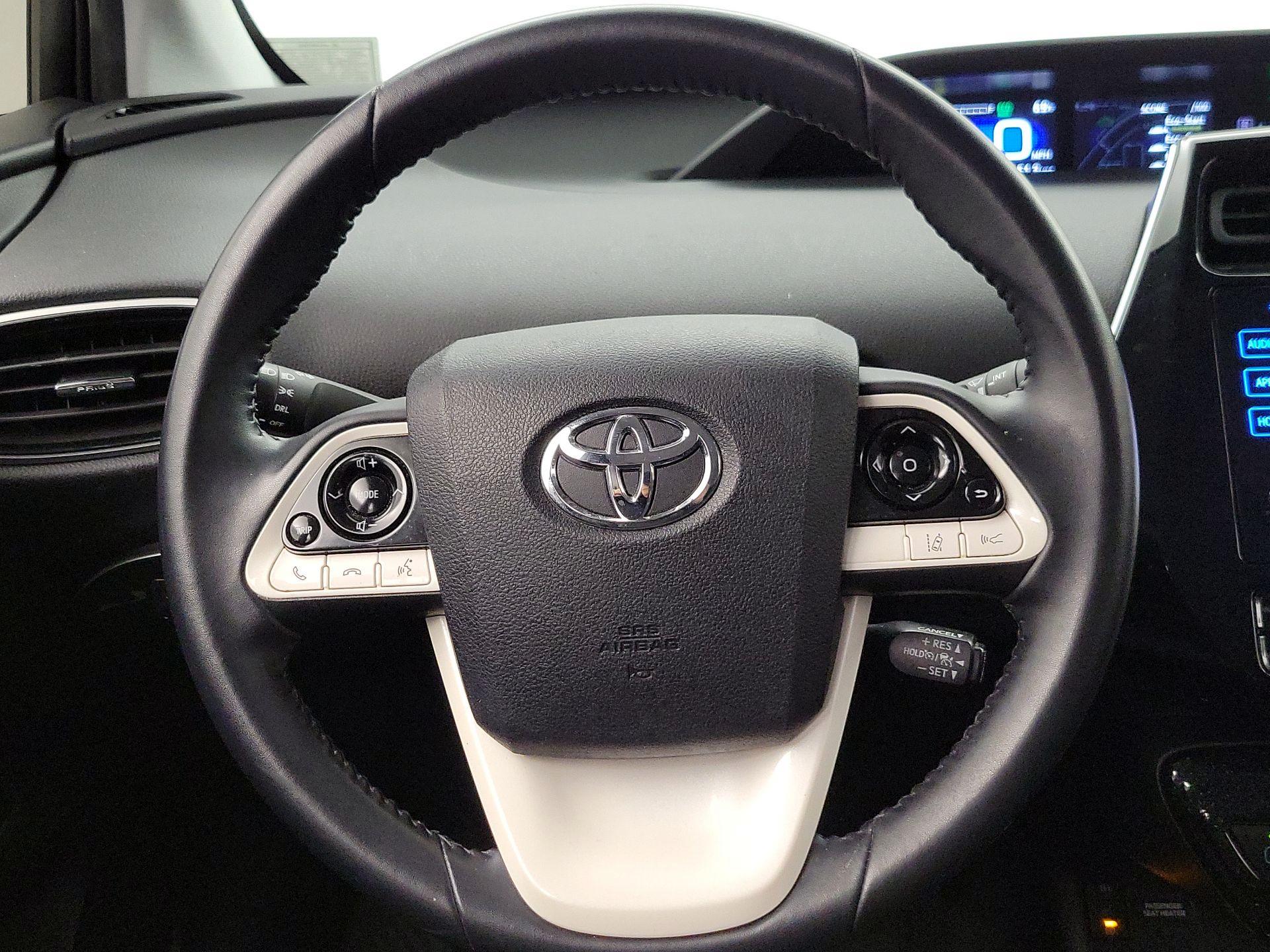 Thumbnail: 2019 Toyota Prius Prime - 10