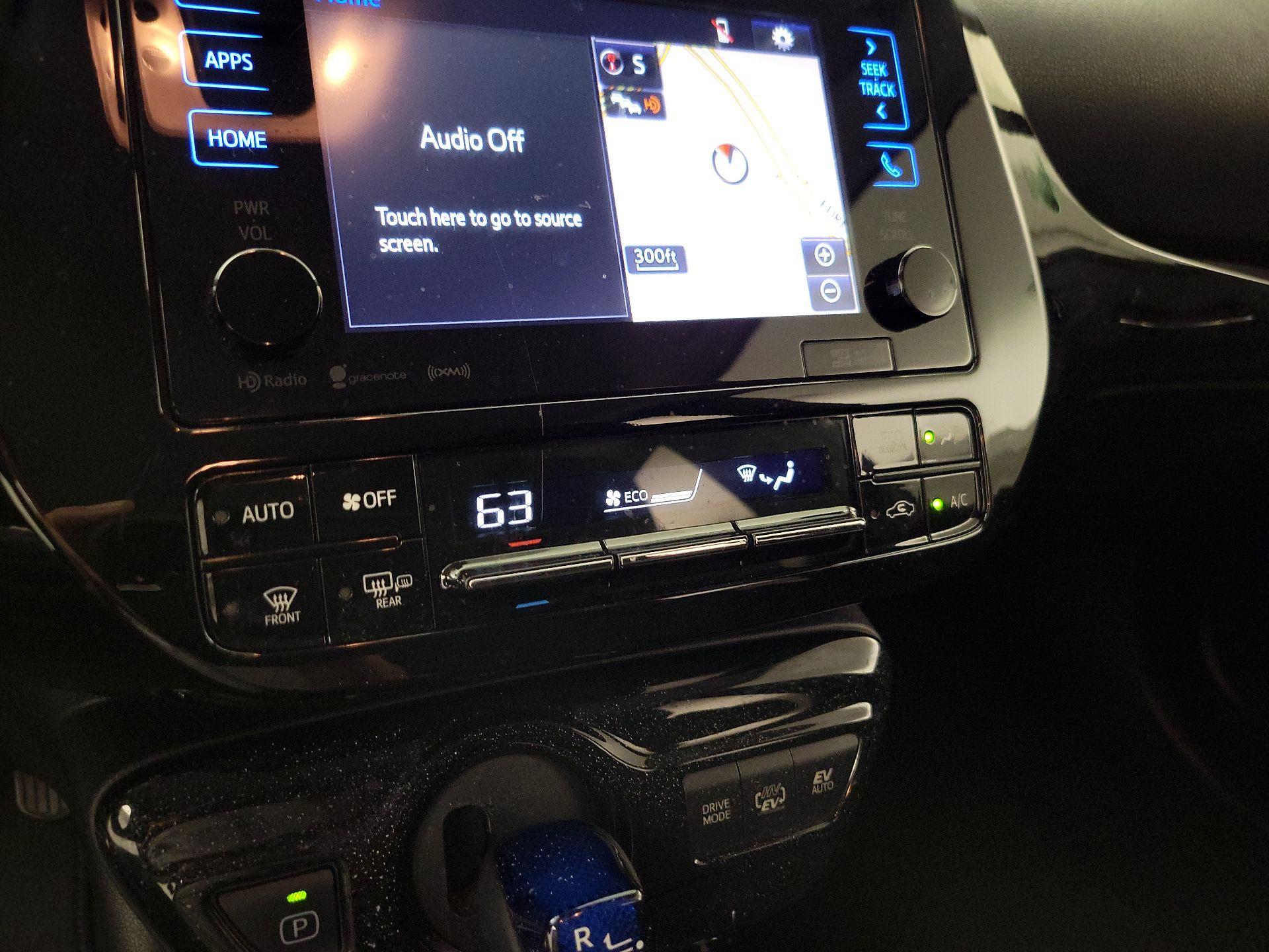 Thumbnail: 2019 Toyota Prius Prime - 17