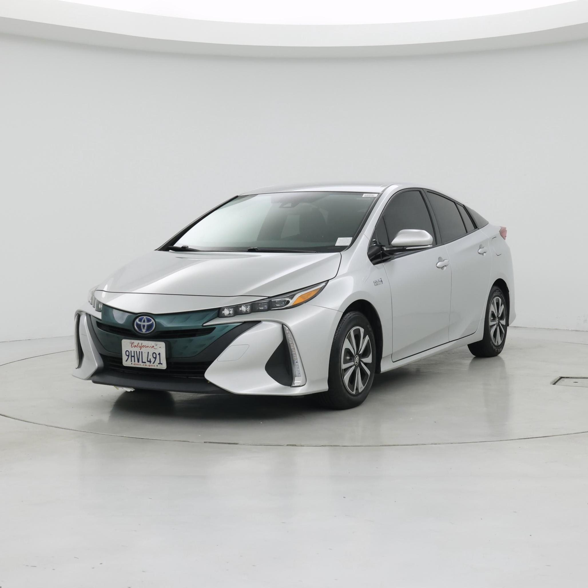 Thumbnail: 2019 Toyota Prius Prime - 4