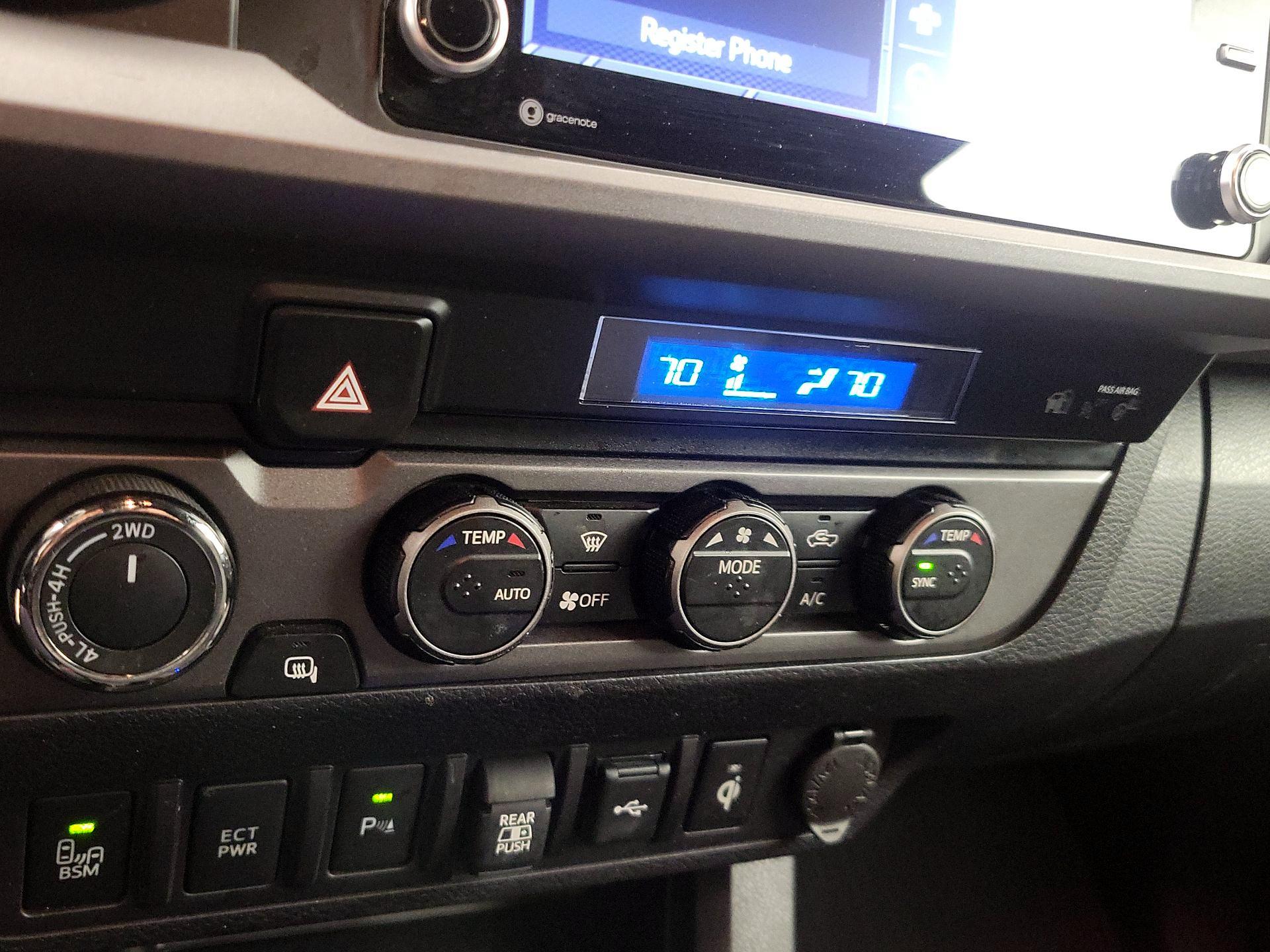 Thumbnail: 2023 Toyota Tacoma - 17