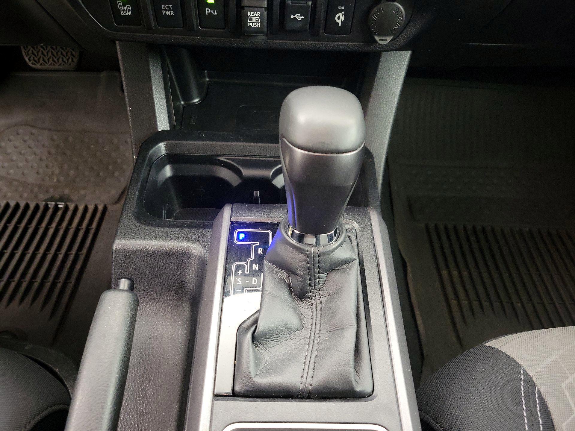 Thumbnail: 2023 Toyota Tacoma - 18