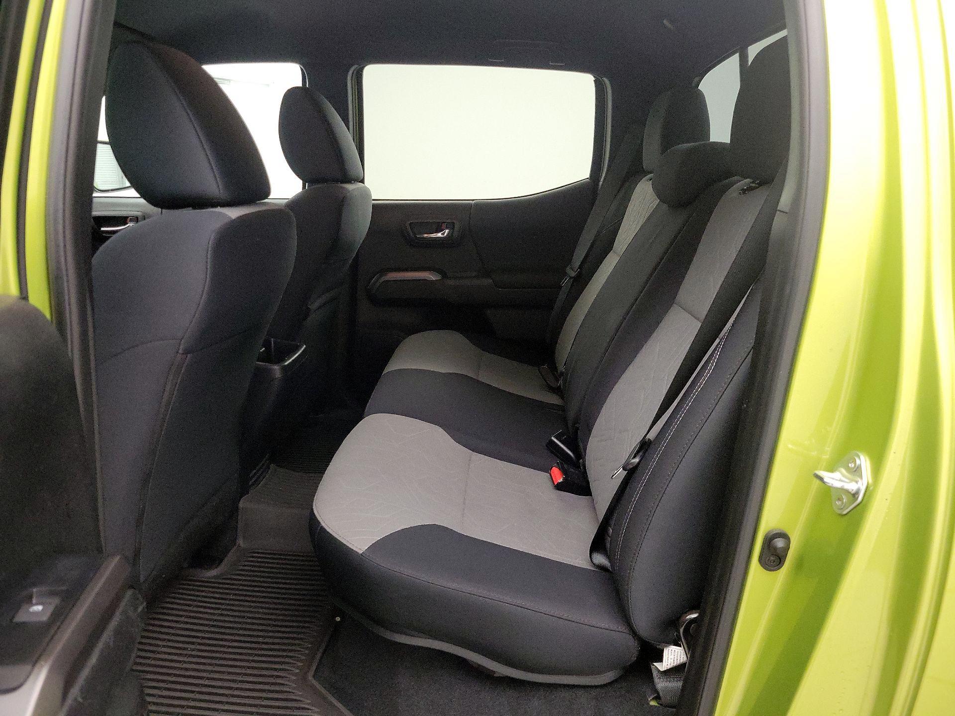 Thumbnail: 2023 Toyota Tacoma - 20