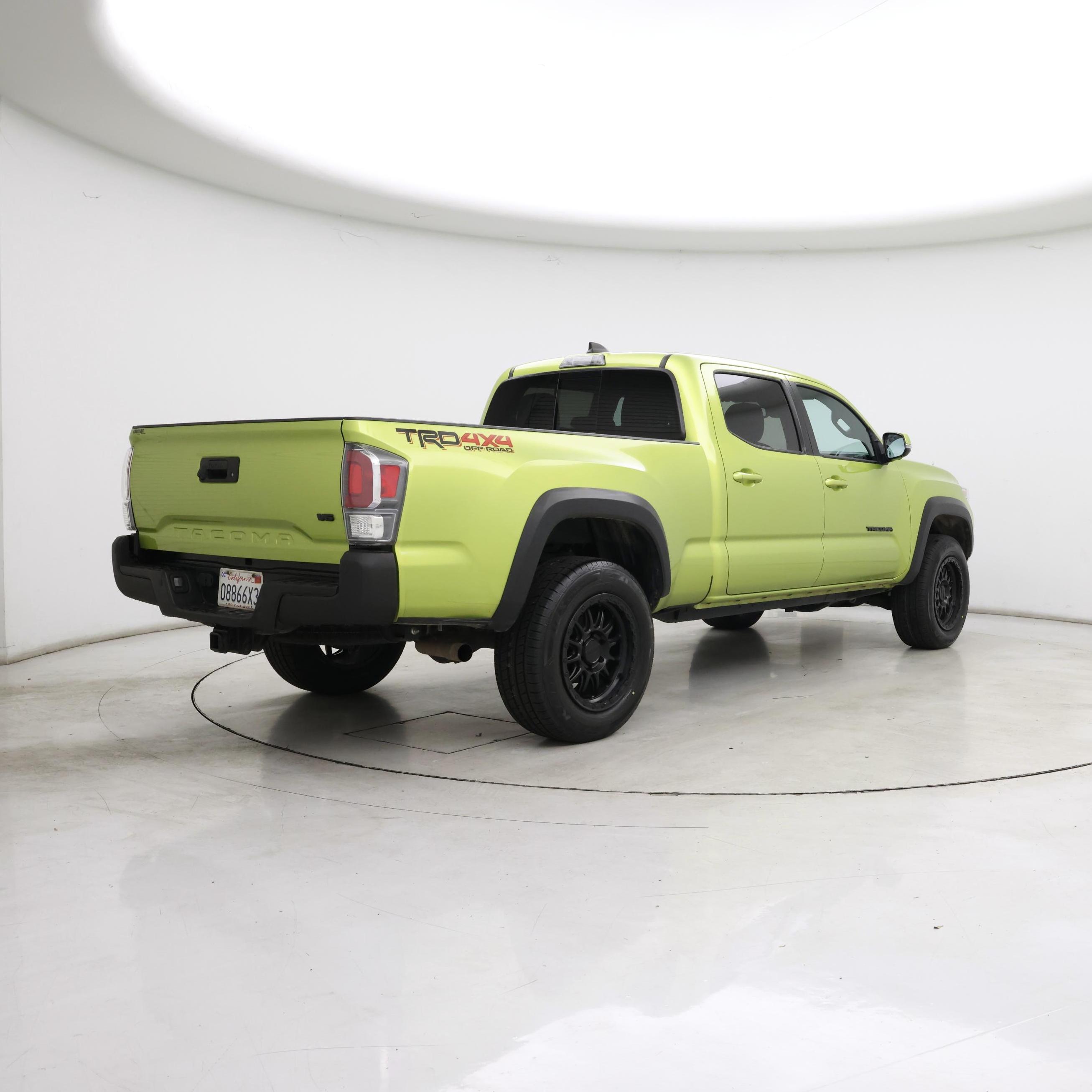 Thumbnail: 2023 Toyota Tacoma - 8