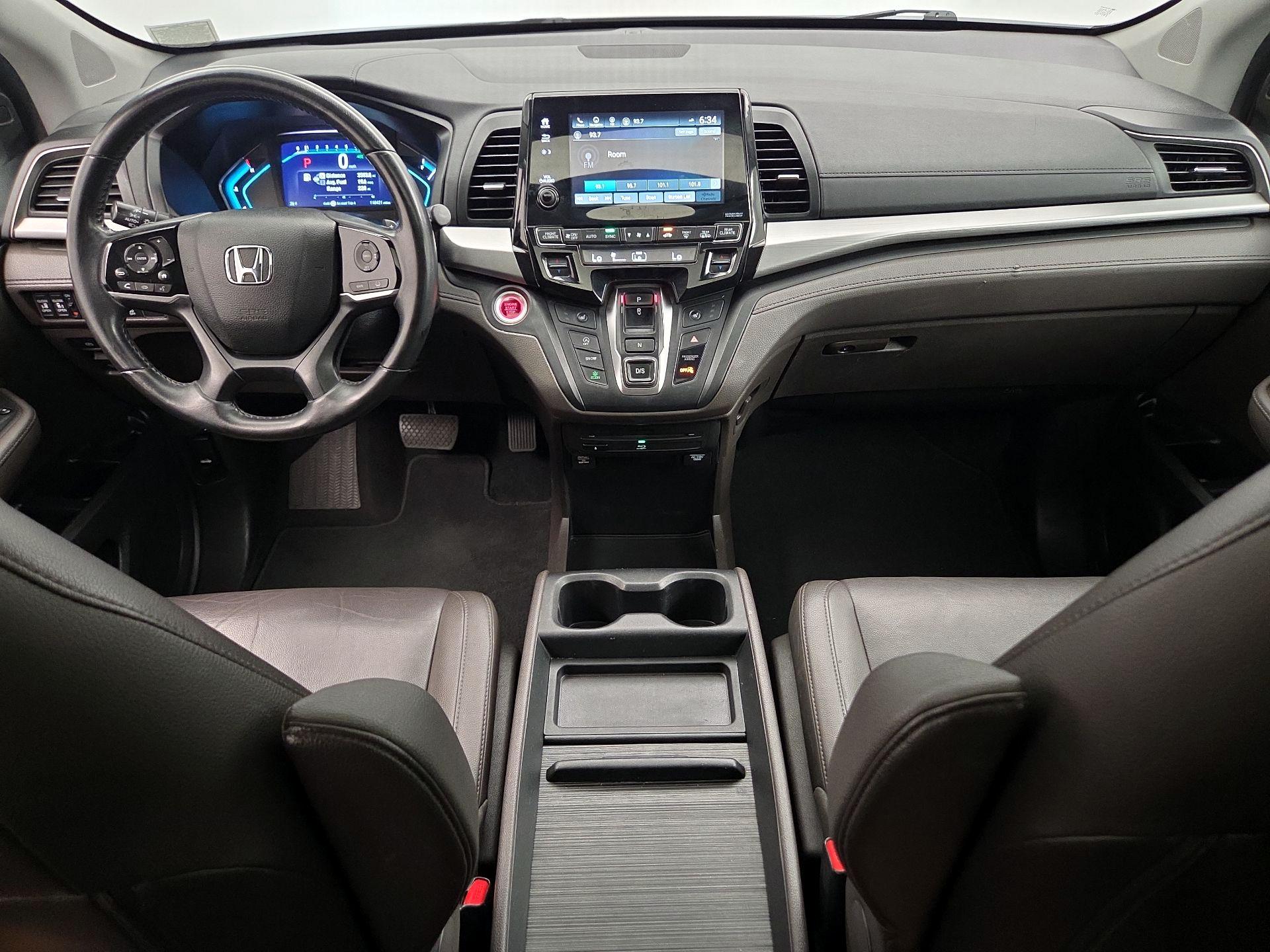 Thumbnail: 2018 Honda Odyssey - 9