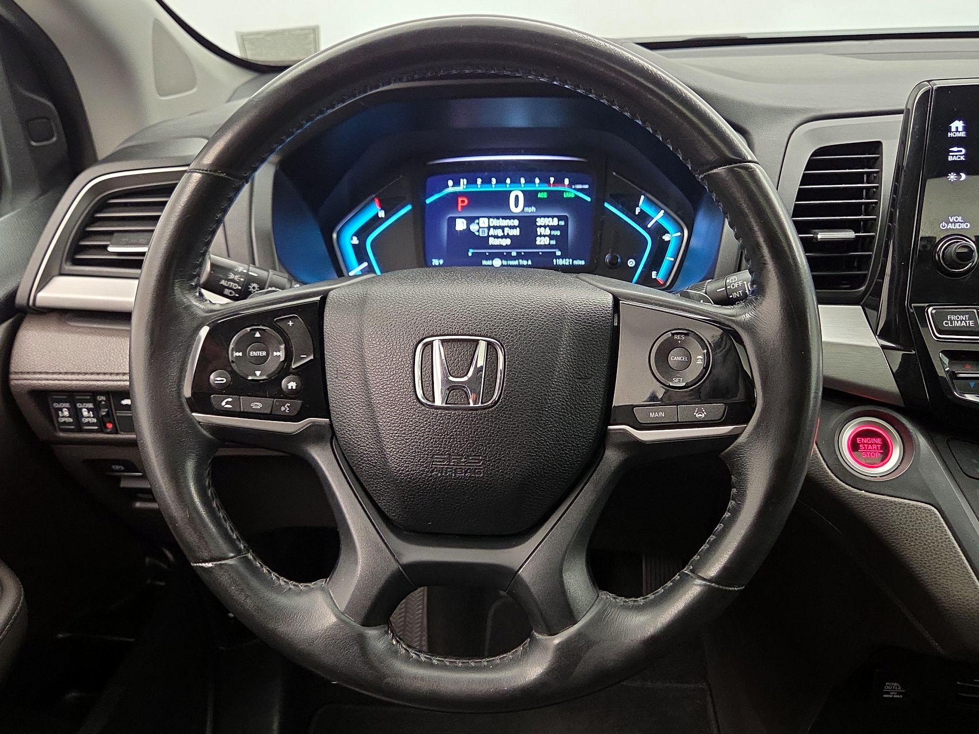 Thumbnail: 2018 Honda Odyssey - 10