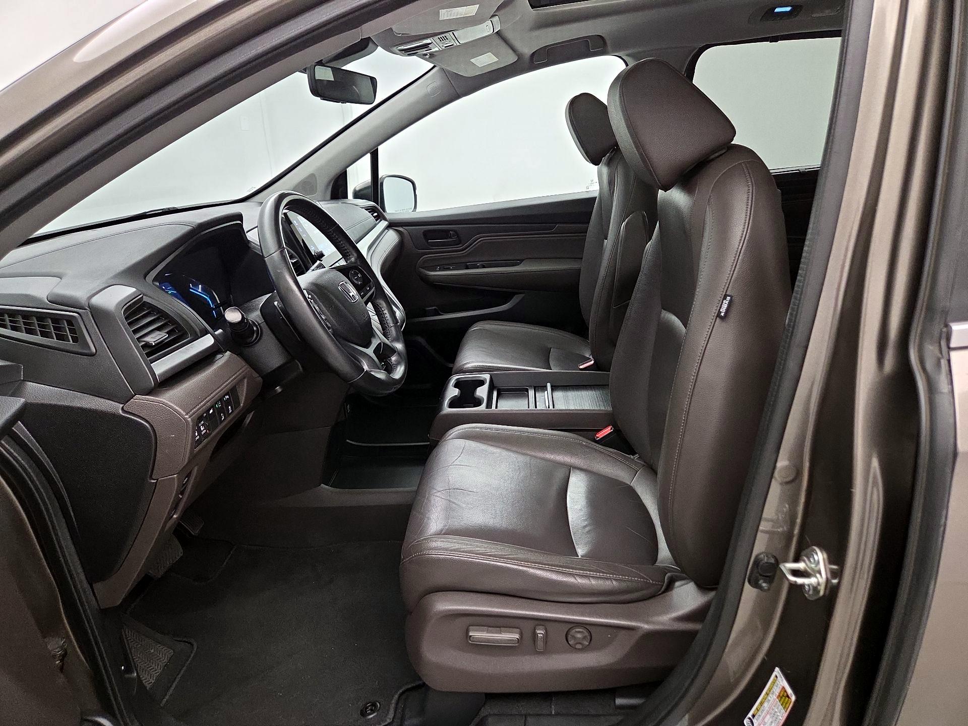 Thumbnail: 2018 Honda Odyssey - 11