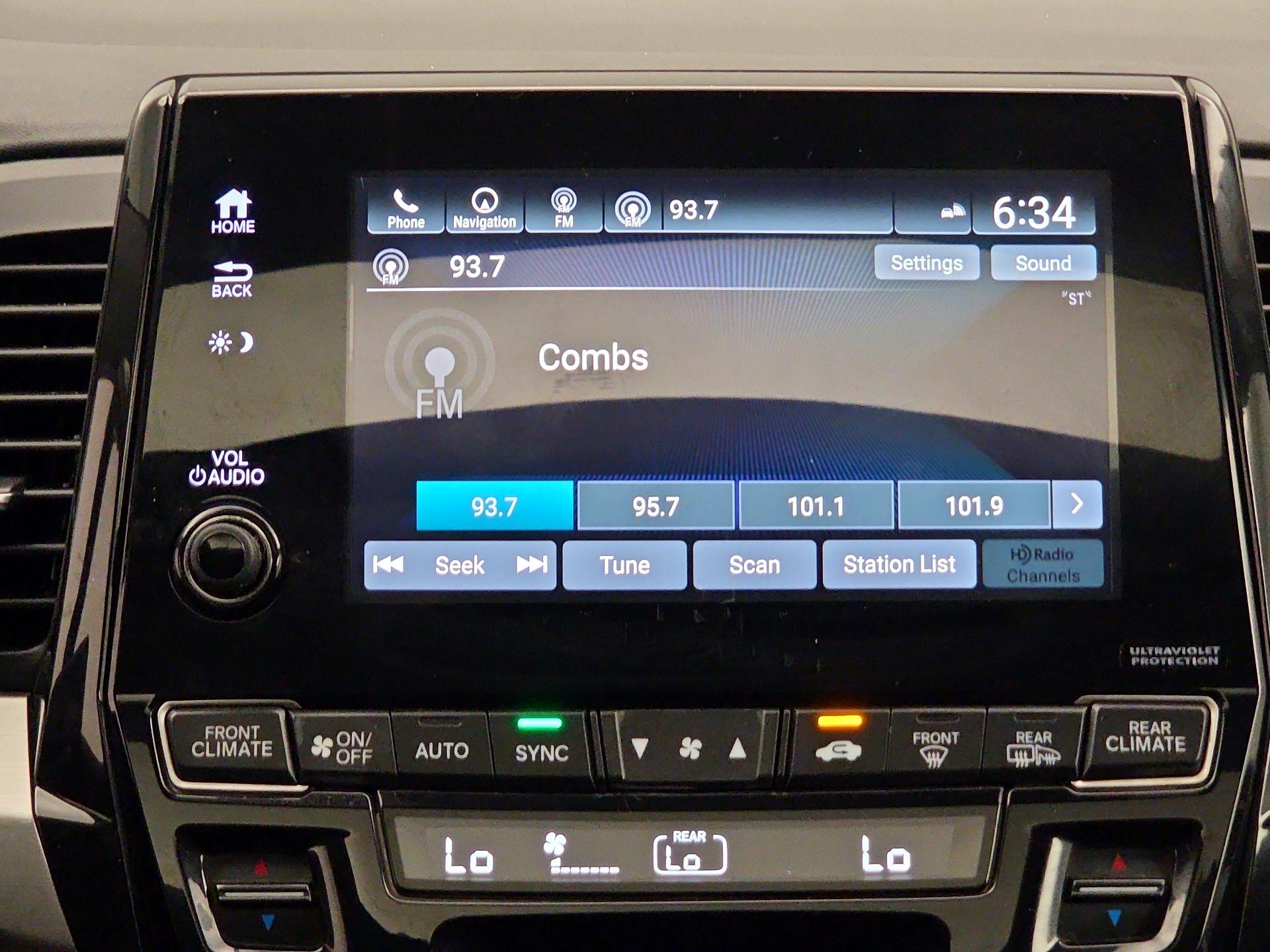 Thumbnail: 2018 Honda Odyssey - 15