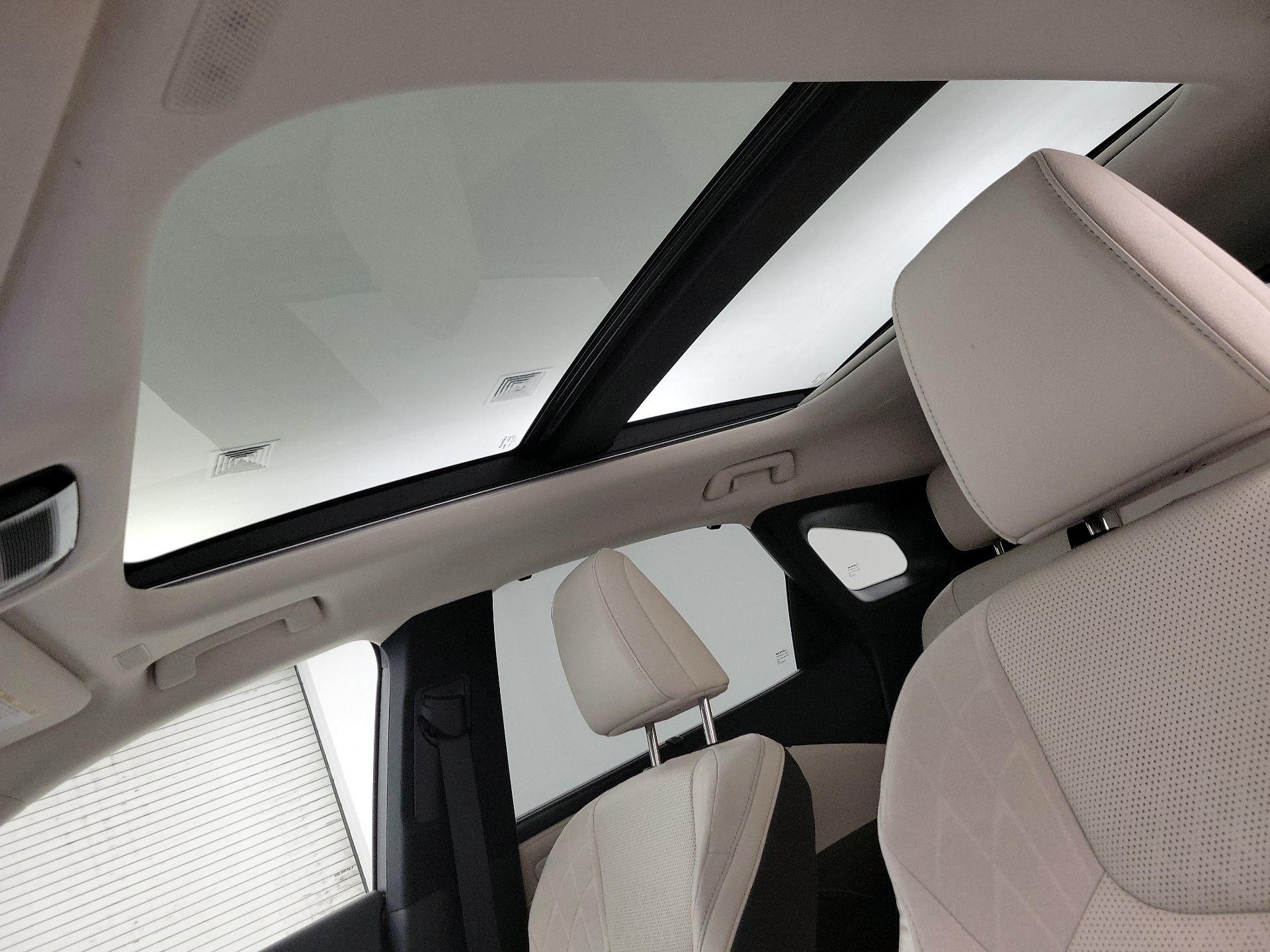 Thumbnail: 2023 Lexus RX - 20