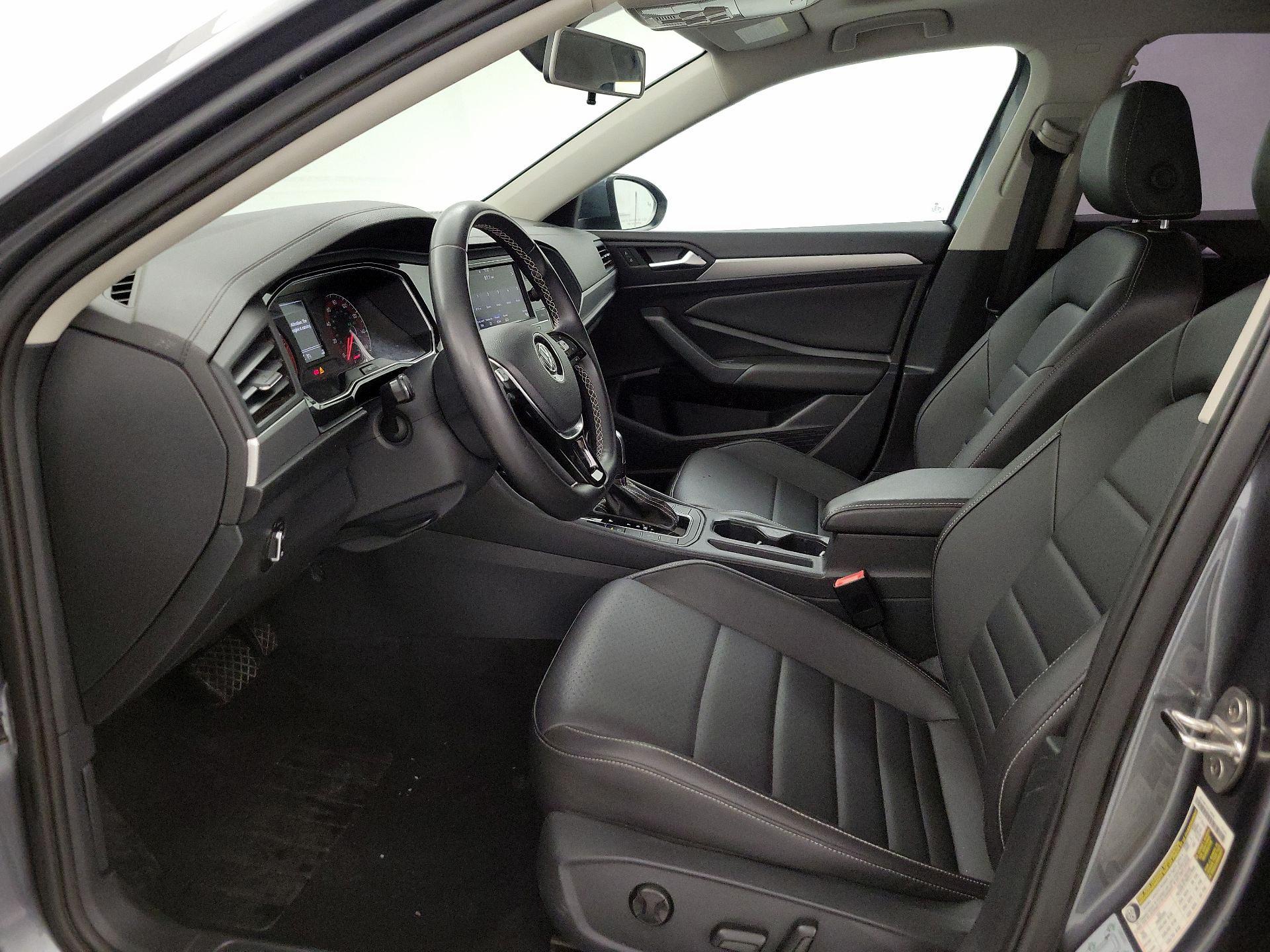 Thumbnail: 2021 Volkswagen Jetta - 11
