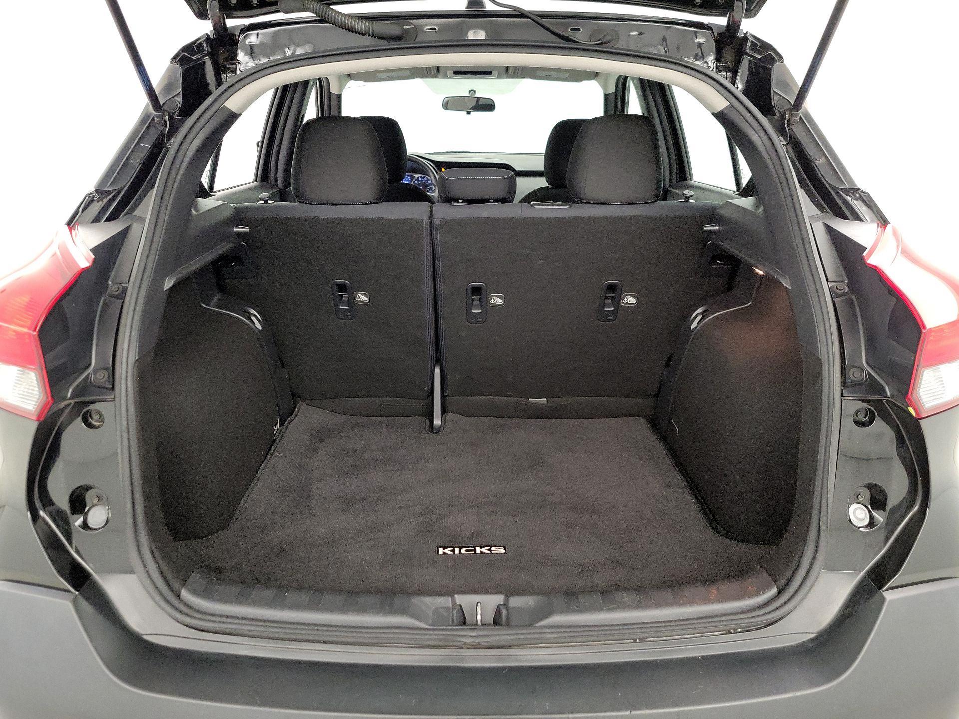 Thumbnail: 2019 Nissan Kicks - 20