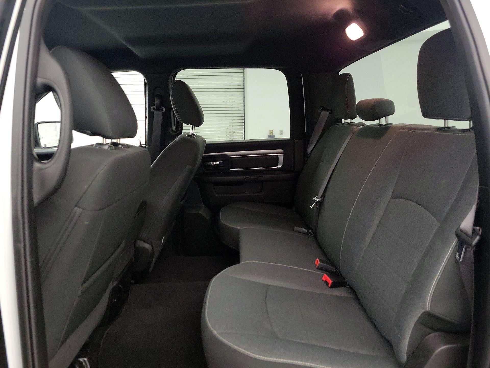 Thumbnail: 2021 RAM 1500 Classic - 19