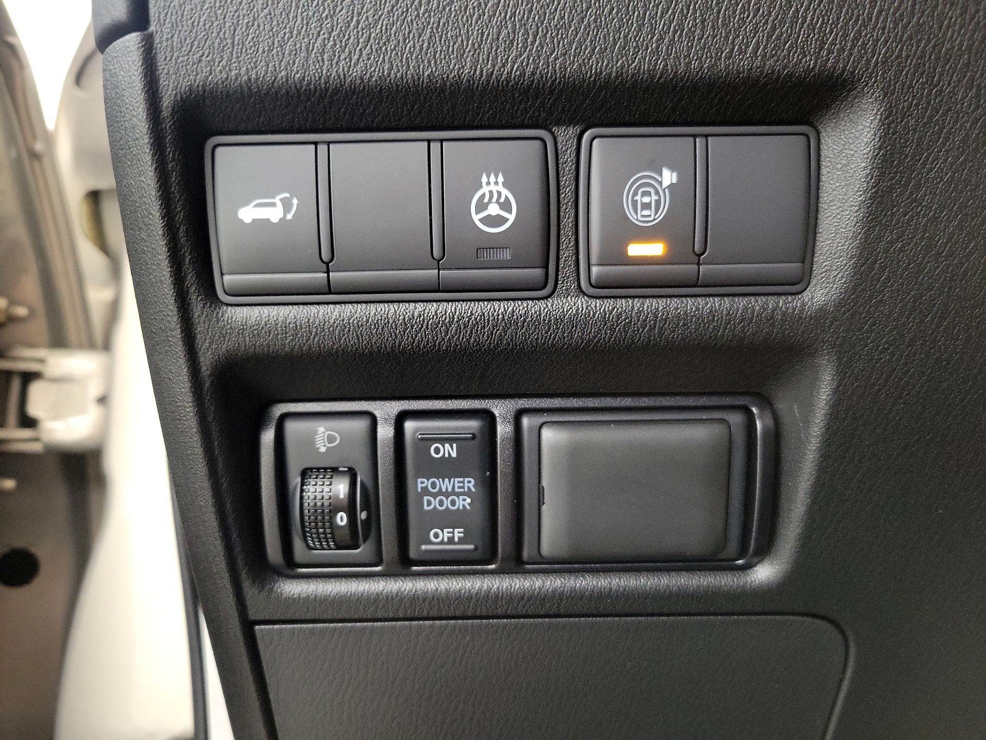 Thumbnail: 2018 INFINITI QX80 - 13