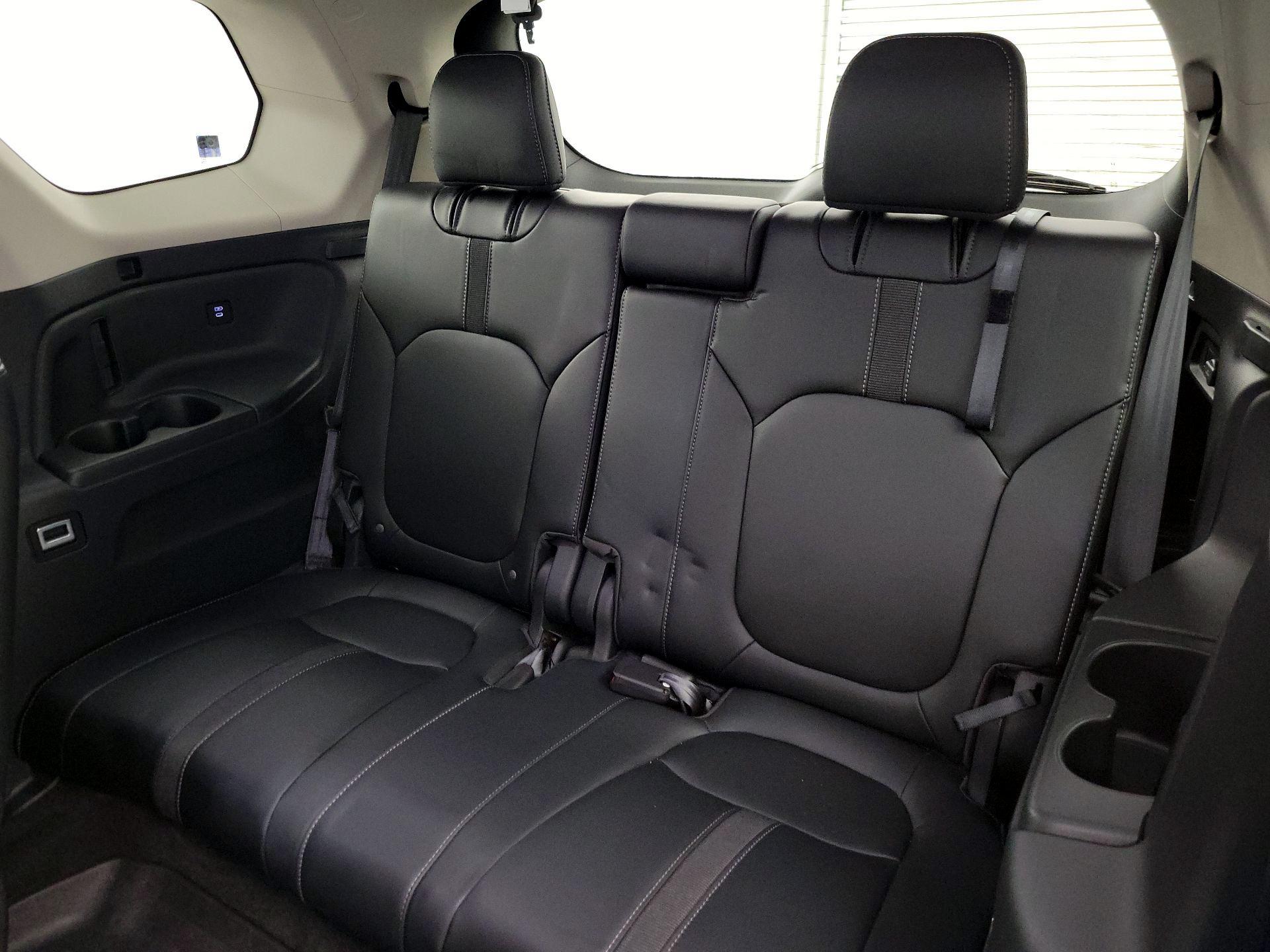 Thumbnail: 2024 Honda Pilot - 20