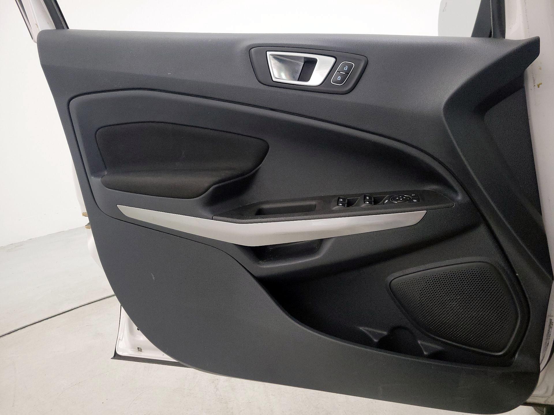 Thumbnail: 2018 Ford EcoSport - 12