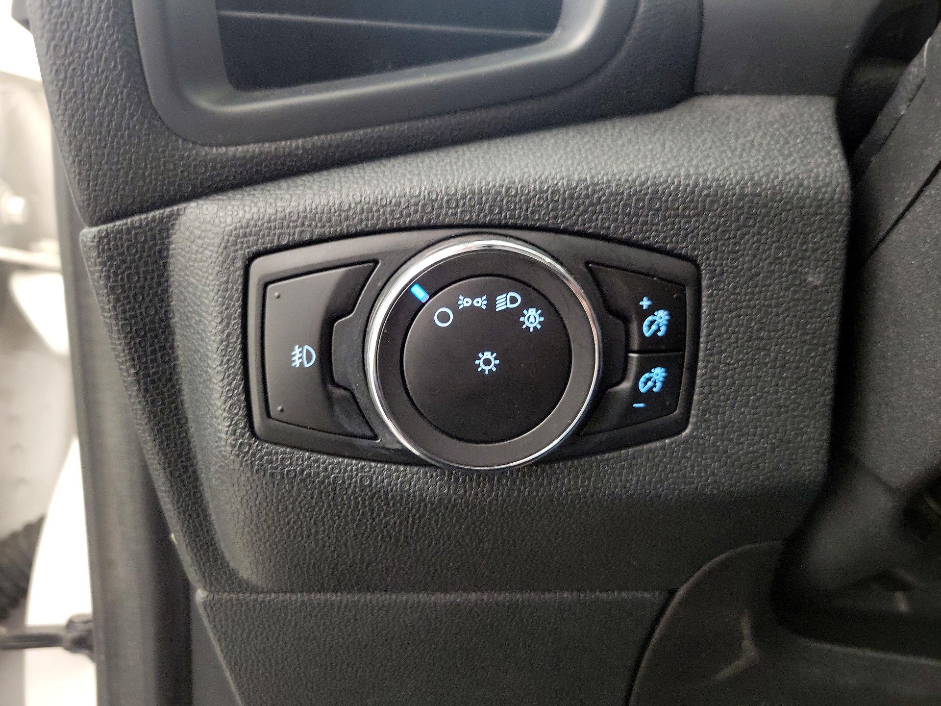 Thumbnail: 2018 Ford EcoSport - 13