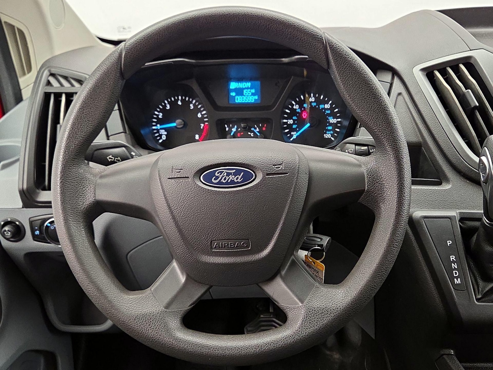 2017 Ford Transit Wagon XLT - Photo 11